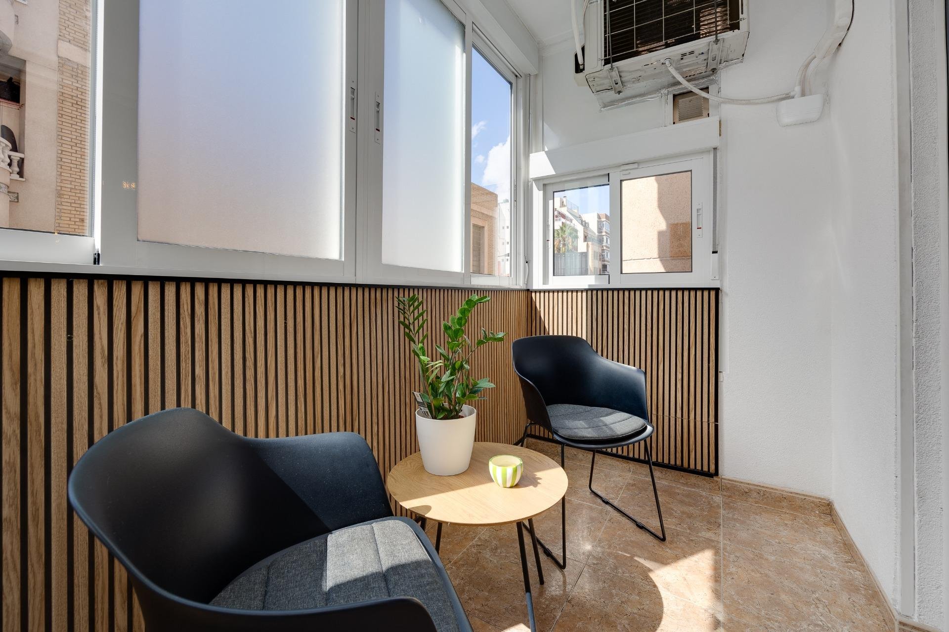 Resale - Apartamento - Torrevieja - Centro