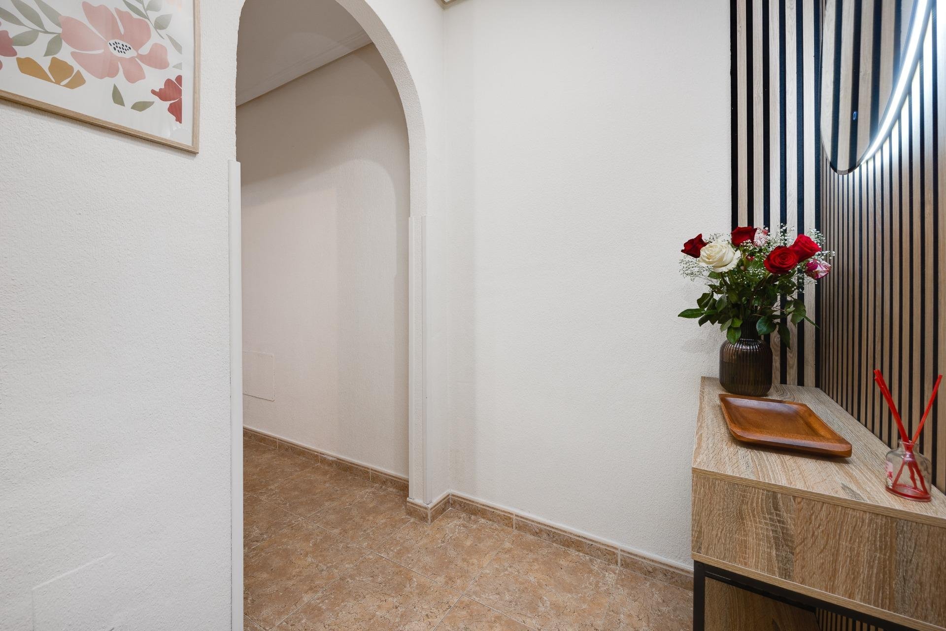 Resale - Apartamento - Torrevieja - Centro