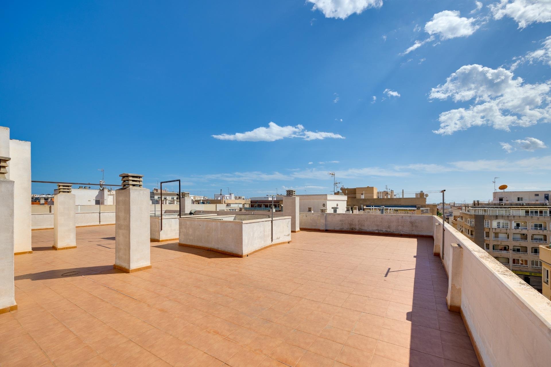 Resale - Apartamento - Torrevieja - Centro
