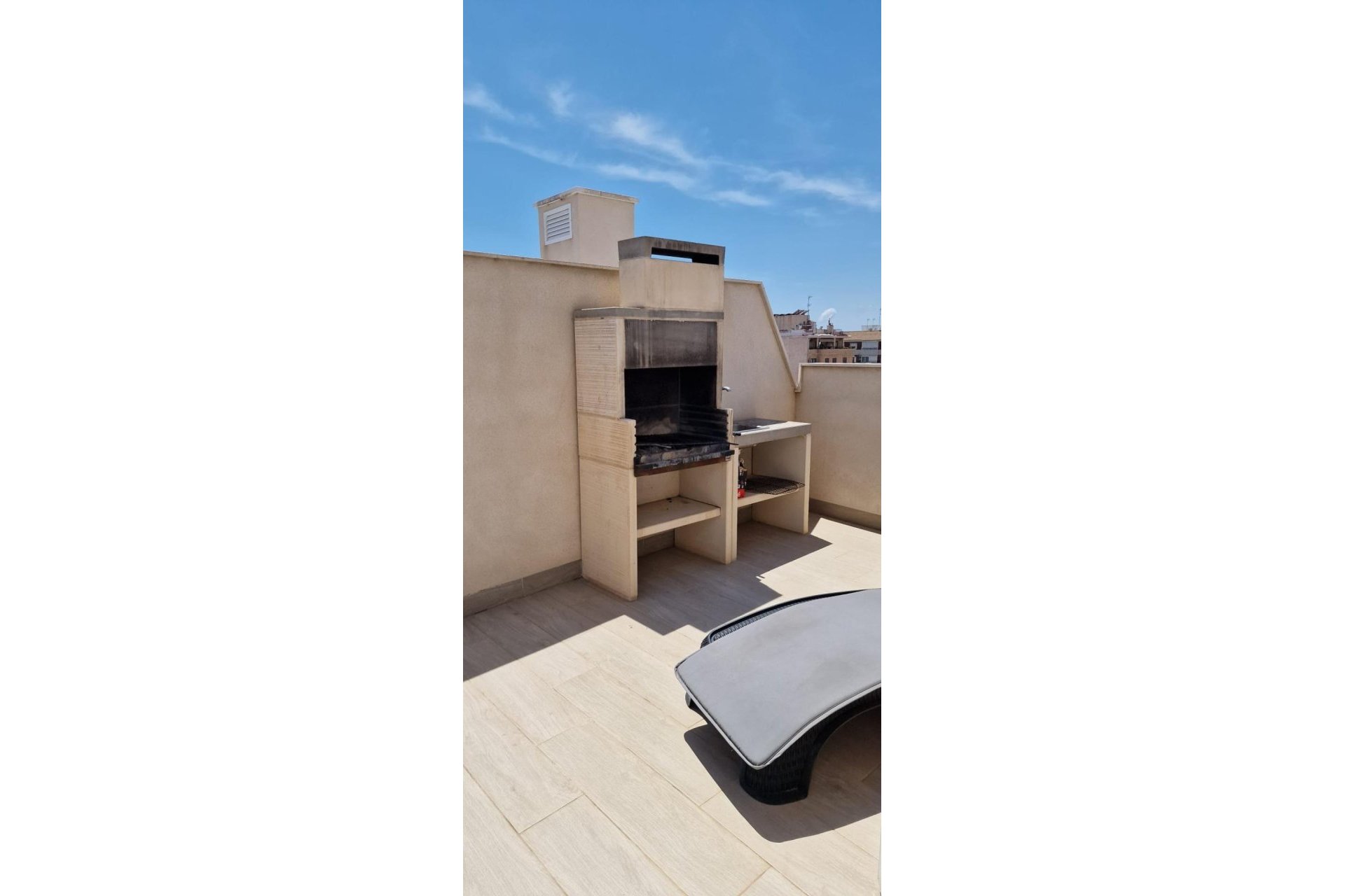 Resale - Apartamento - Torrevieja - Centro