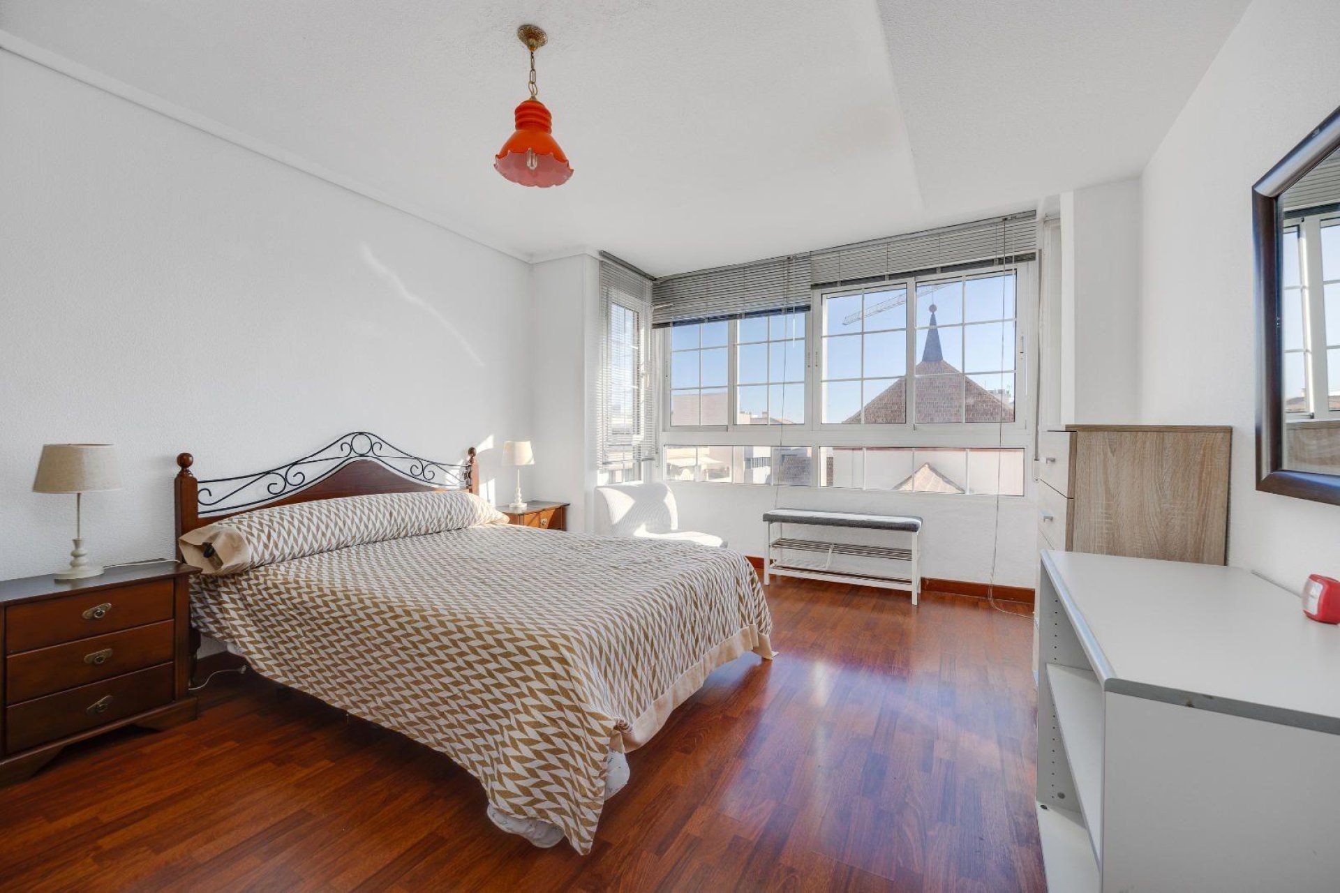 Resale - Apartamento - Torrevieja - Centro