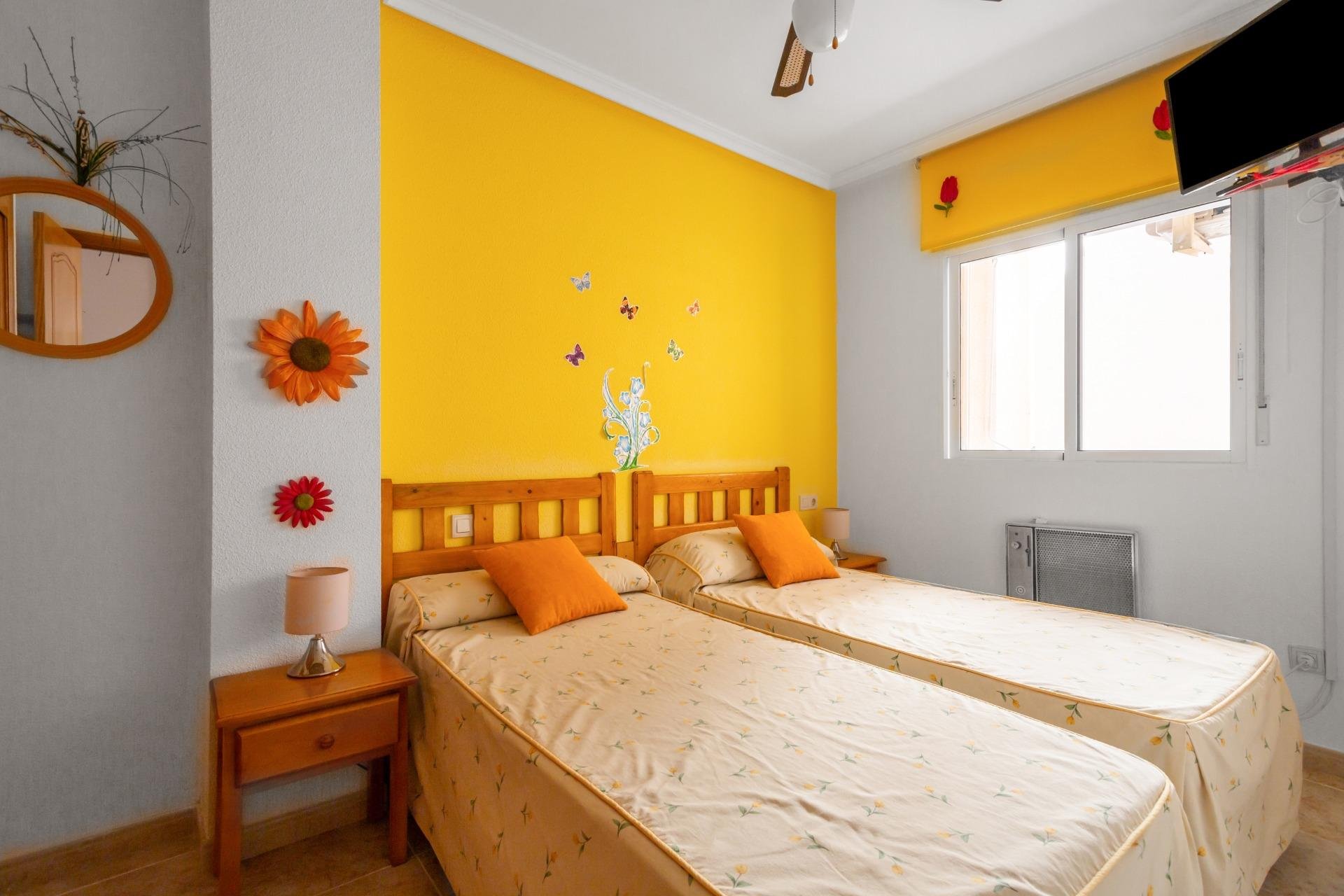Resale - Apartamento - Torrevieja - Centro