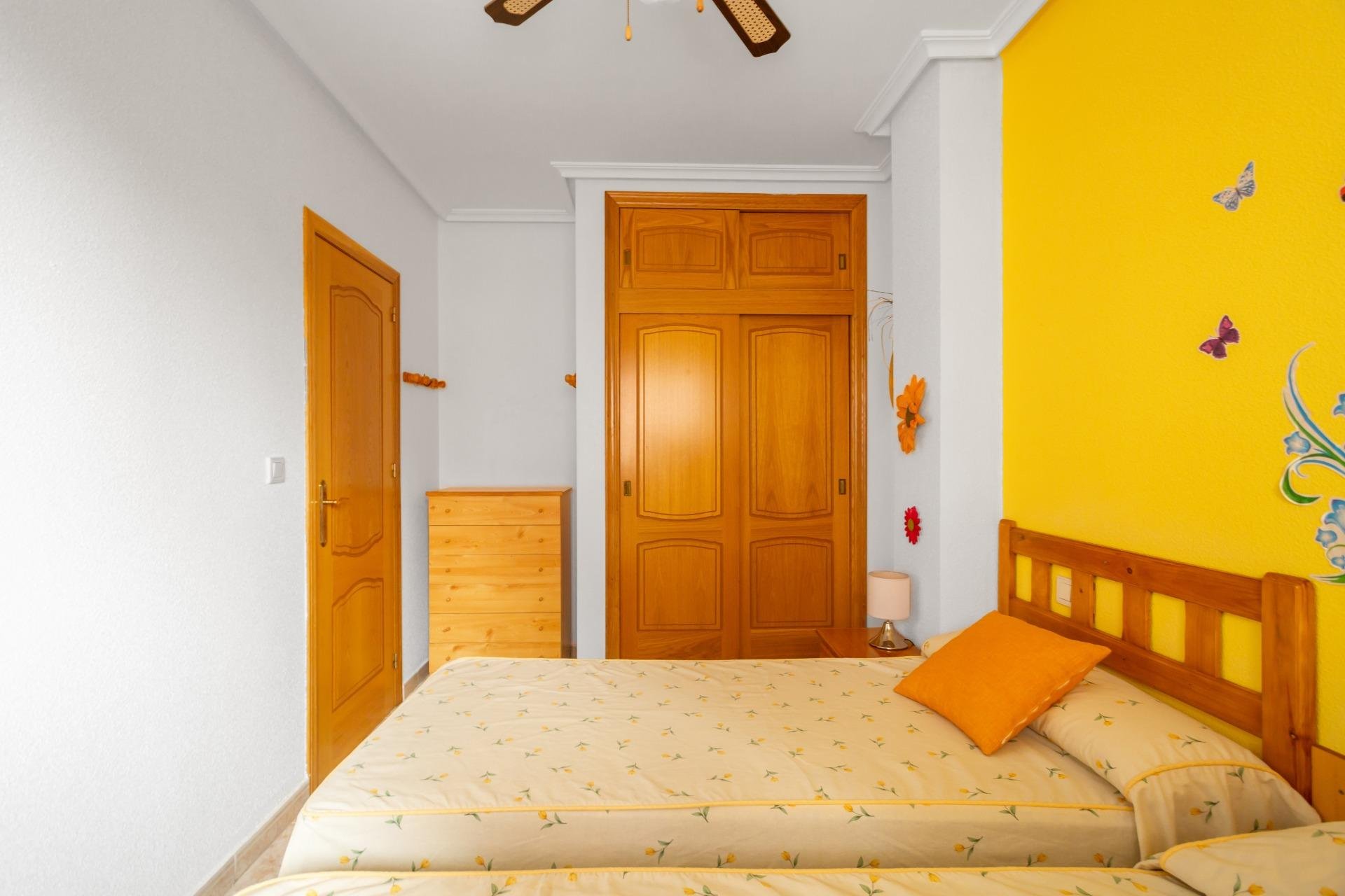 Resale - Apartamento - Torrevieja - Centro