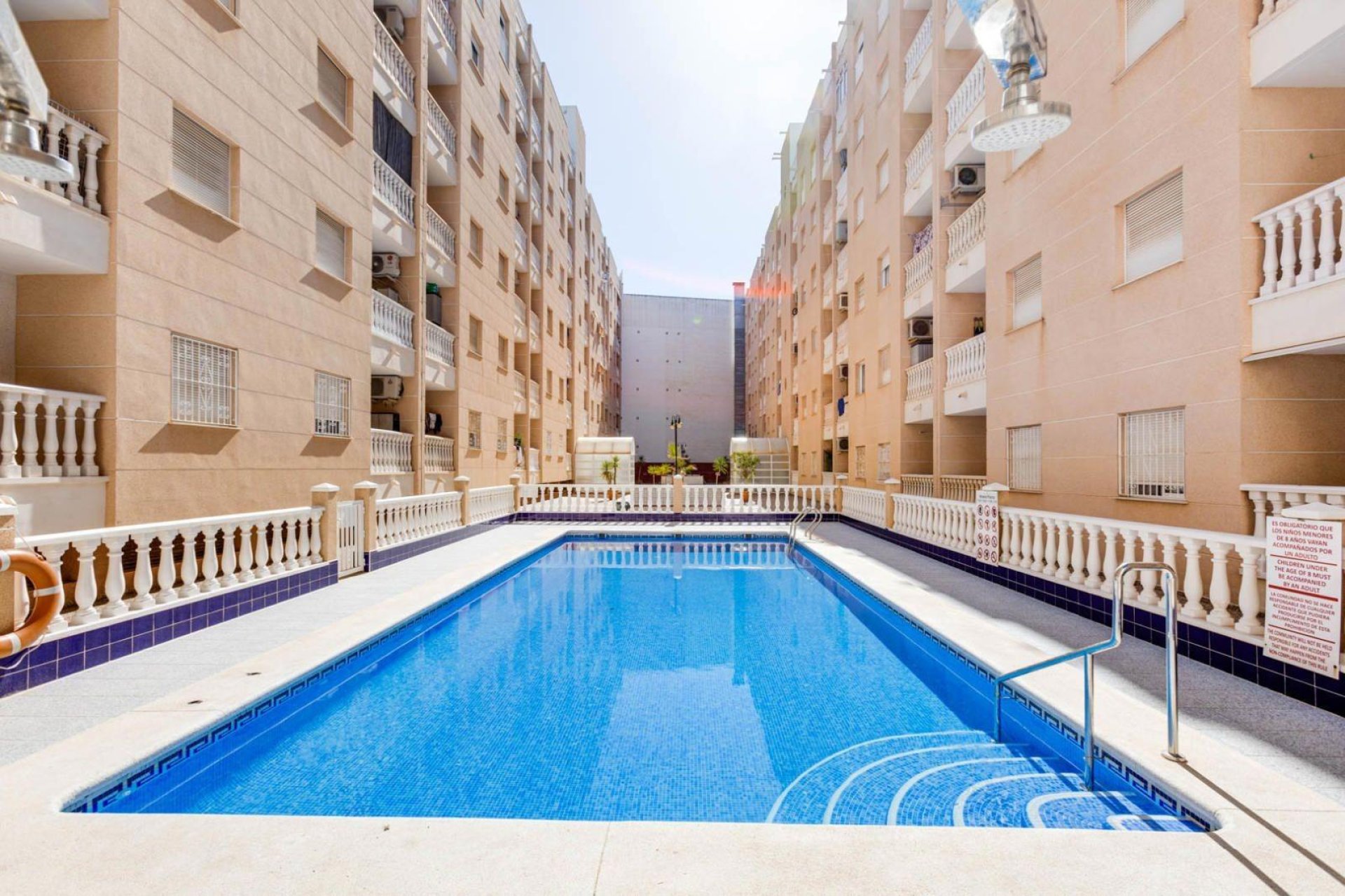 Resale - Apartamento - Torrevieja - Centro