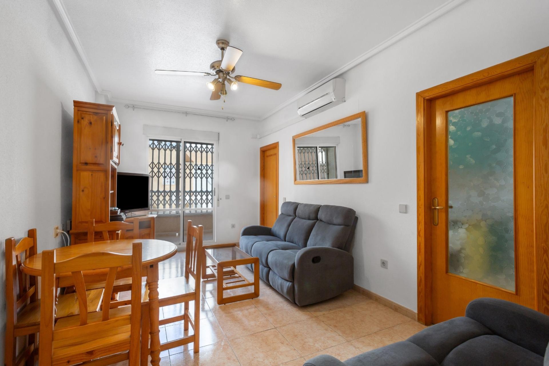 Resale - Apartamento - Torrevieja - Centro