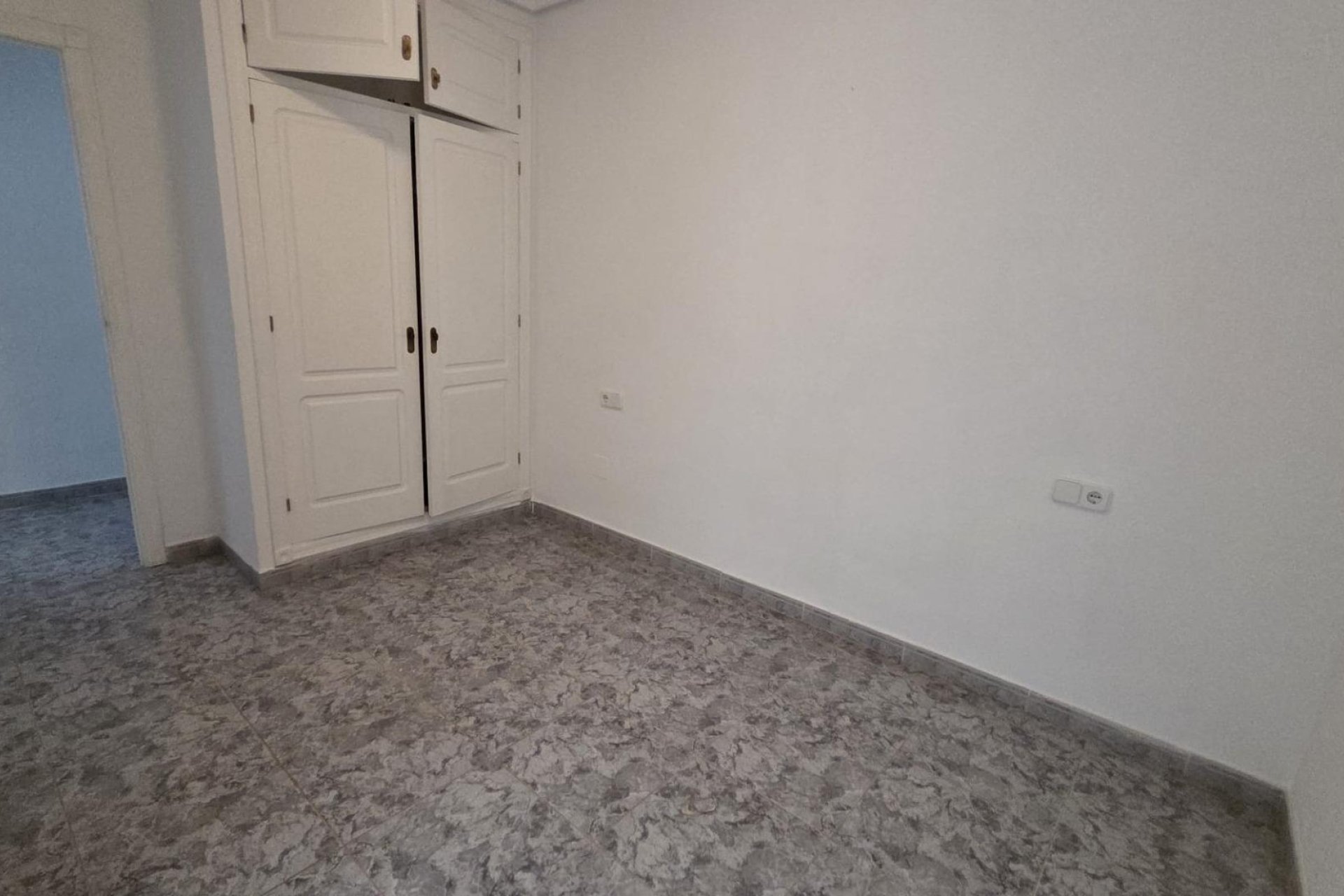 Resale - Apartamento - Torrevieja - Centro