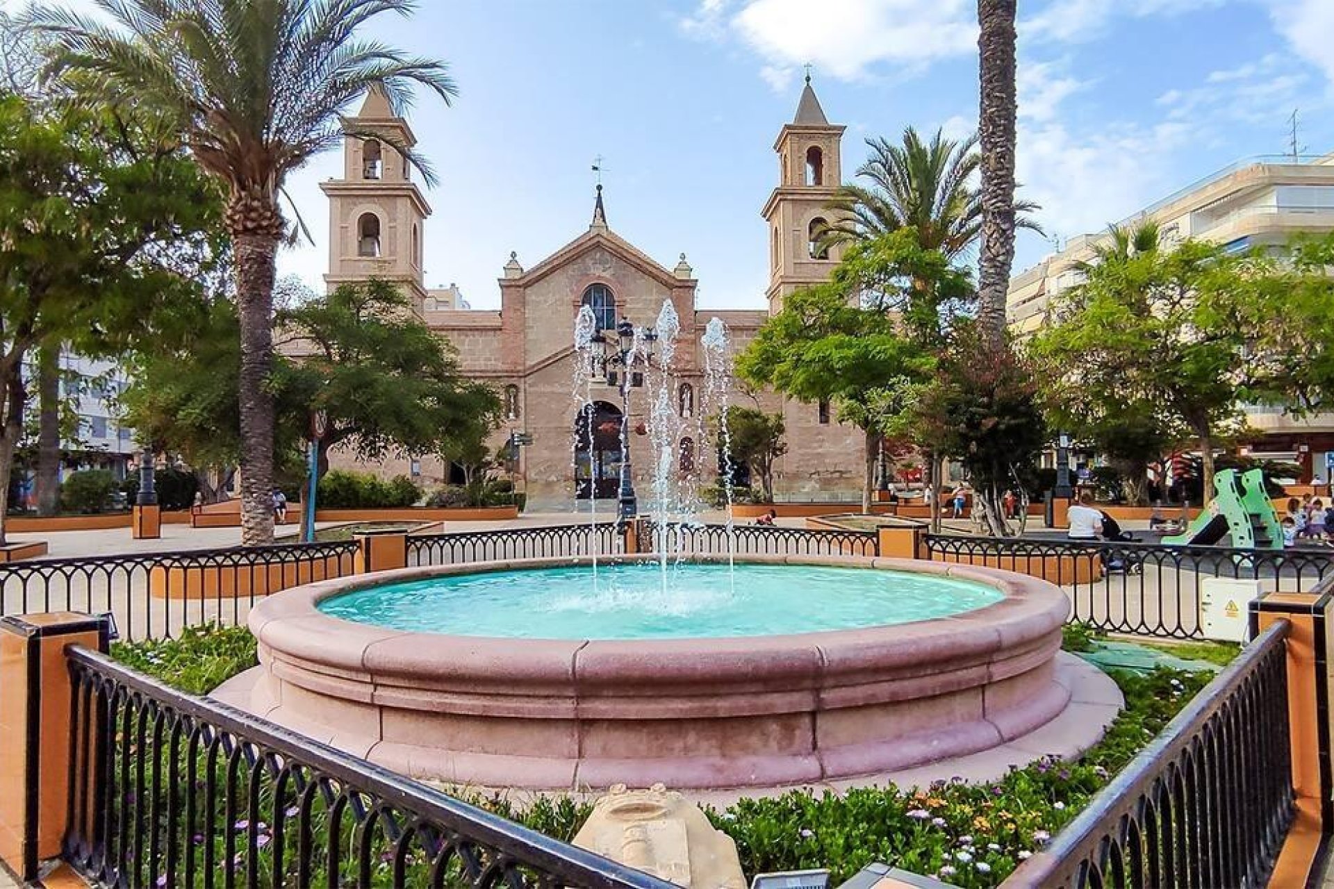 Resale - Apartamento - Torrevieja - Centro