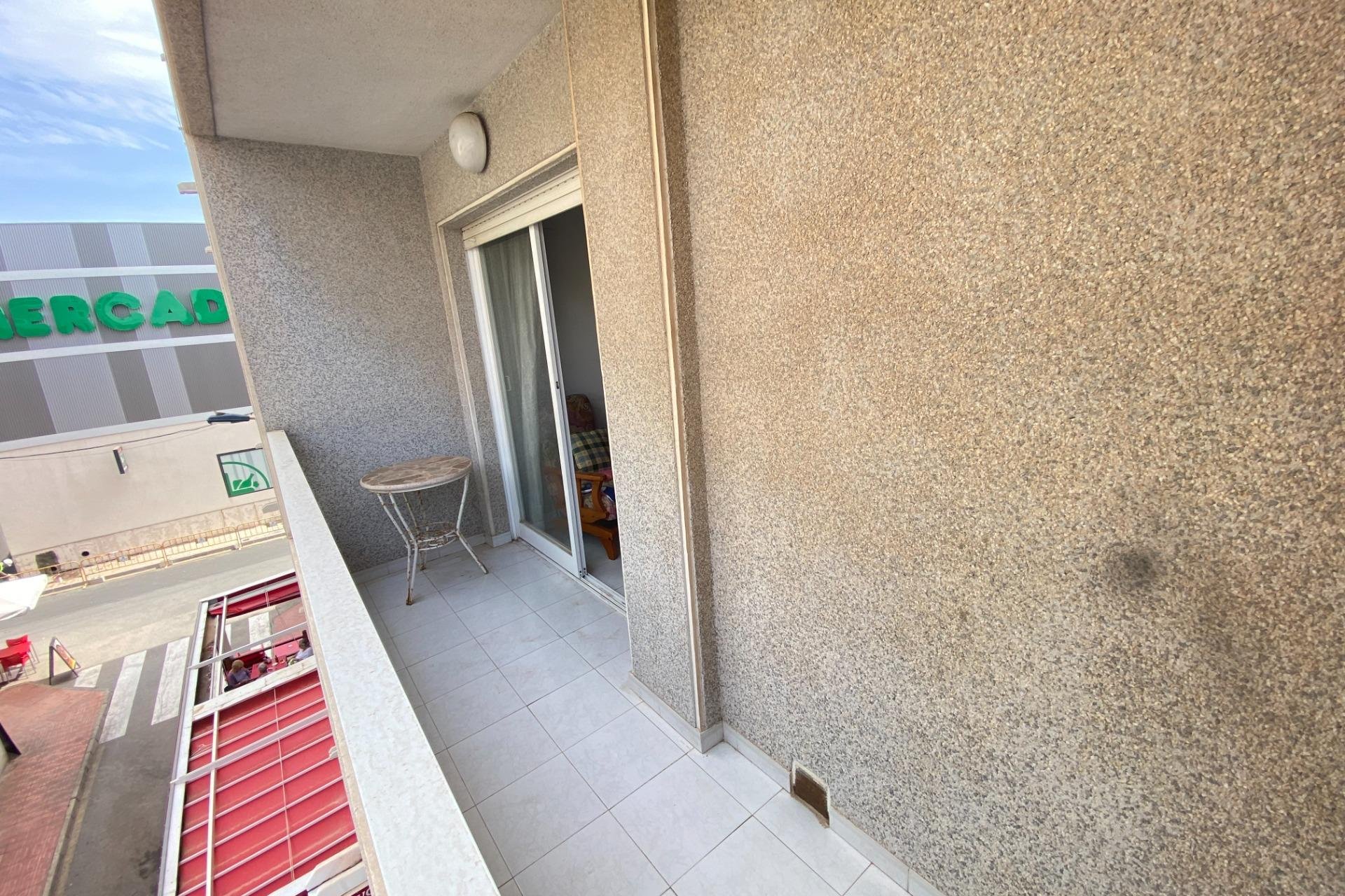 Resale - Apartamento - Torrevieja - Centro