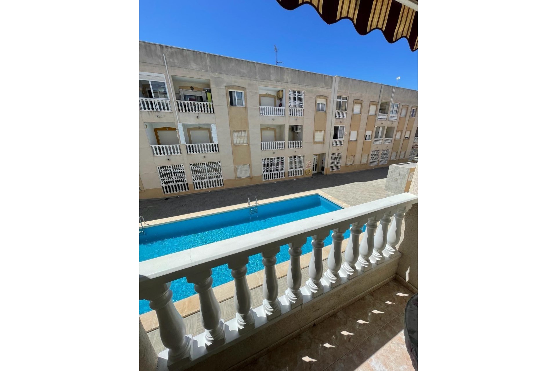 Resale - Apartamento - Torrevieja - Centro