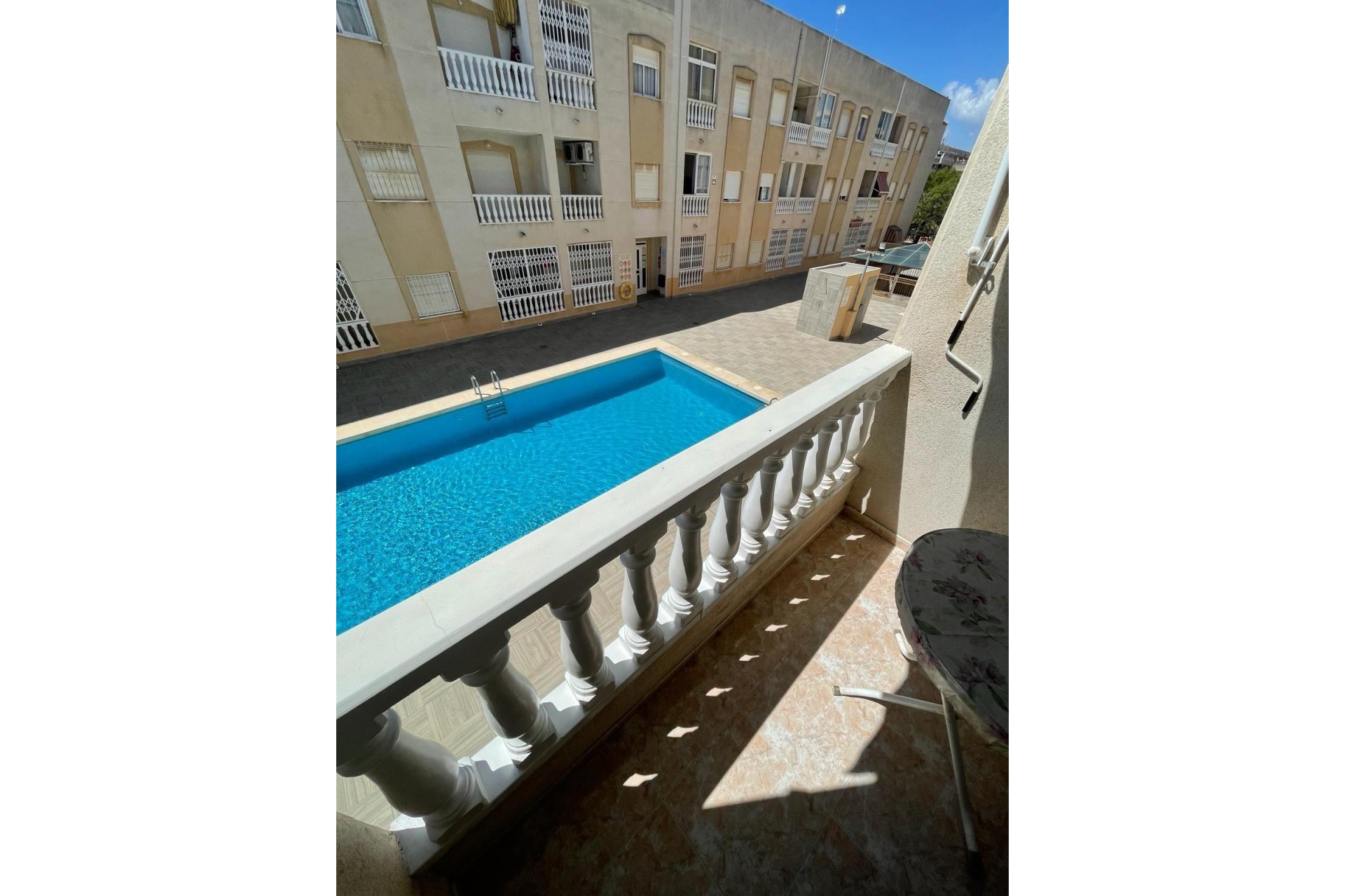 Resale - Apartamento - Torrevieja - Centro