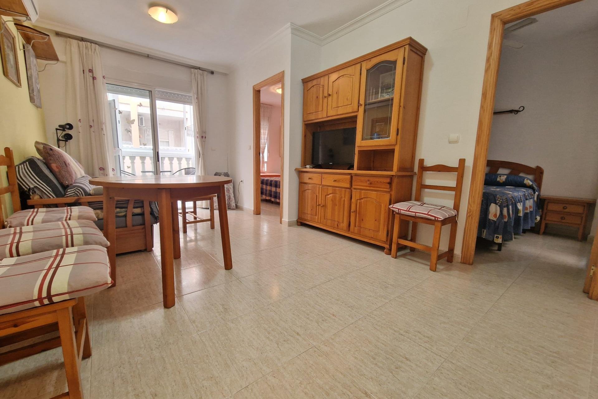 Resale - Apartamento - Torrevieja - Centro