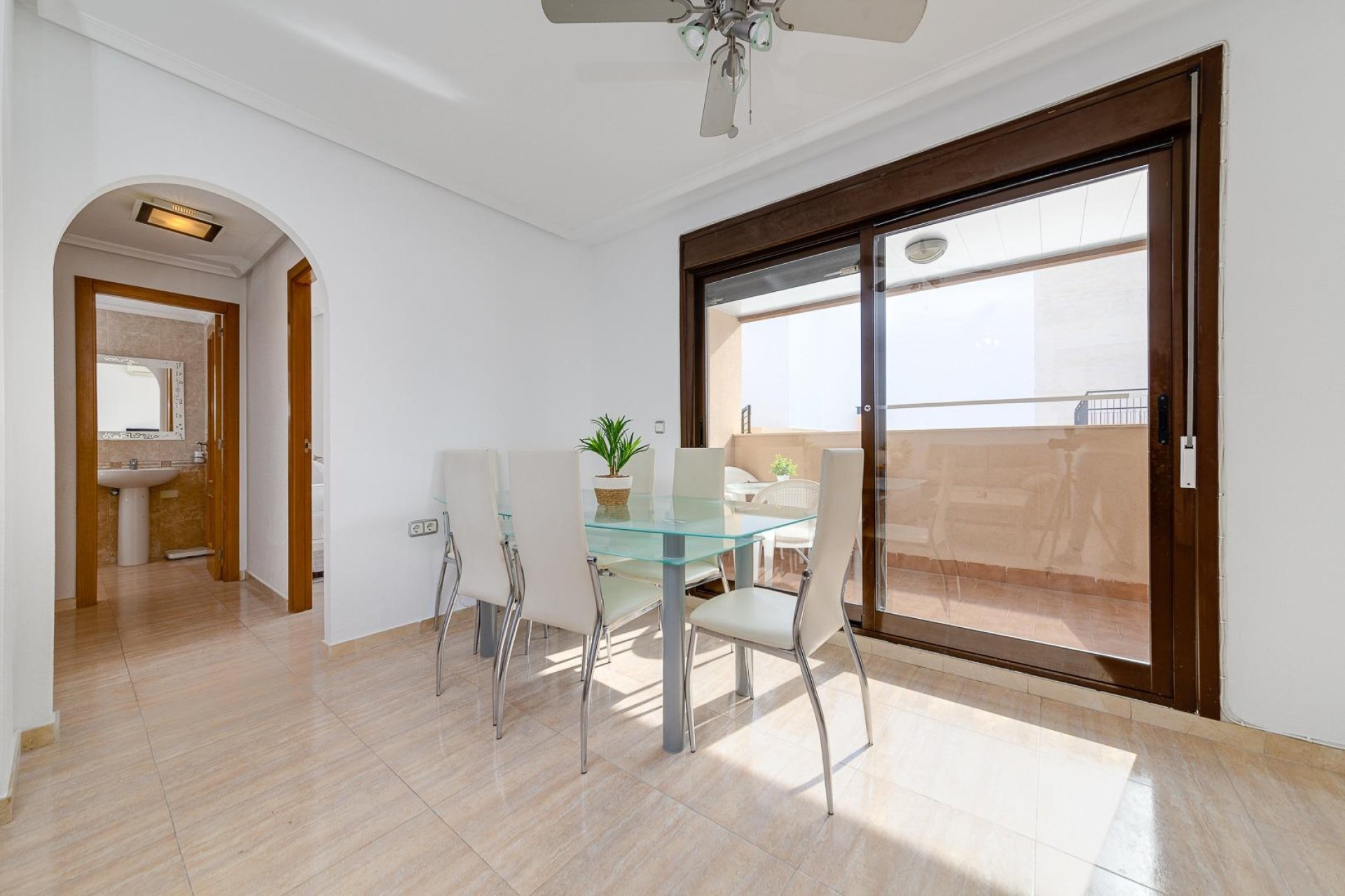 Resale - Apartamento - Torrevieja - Centro