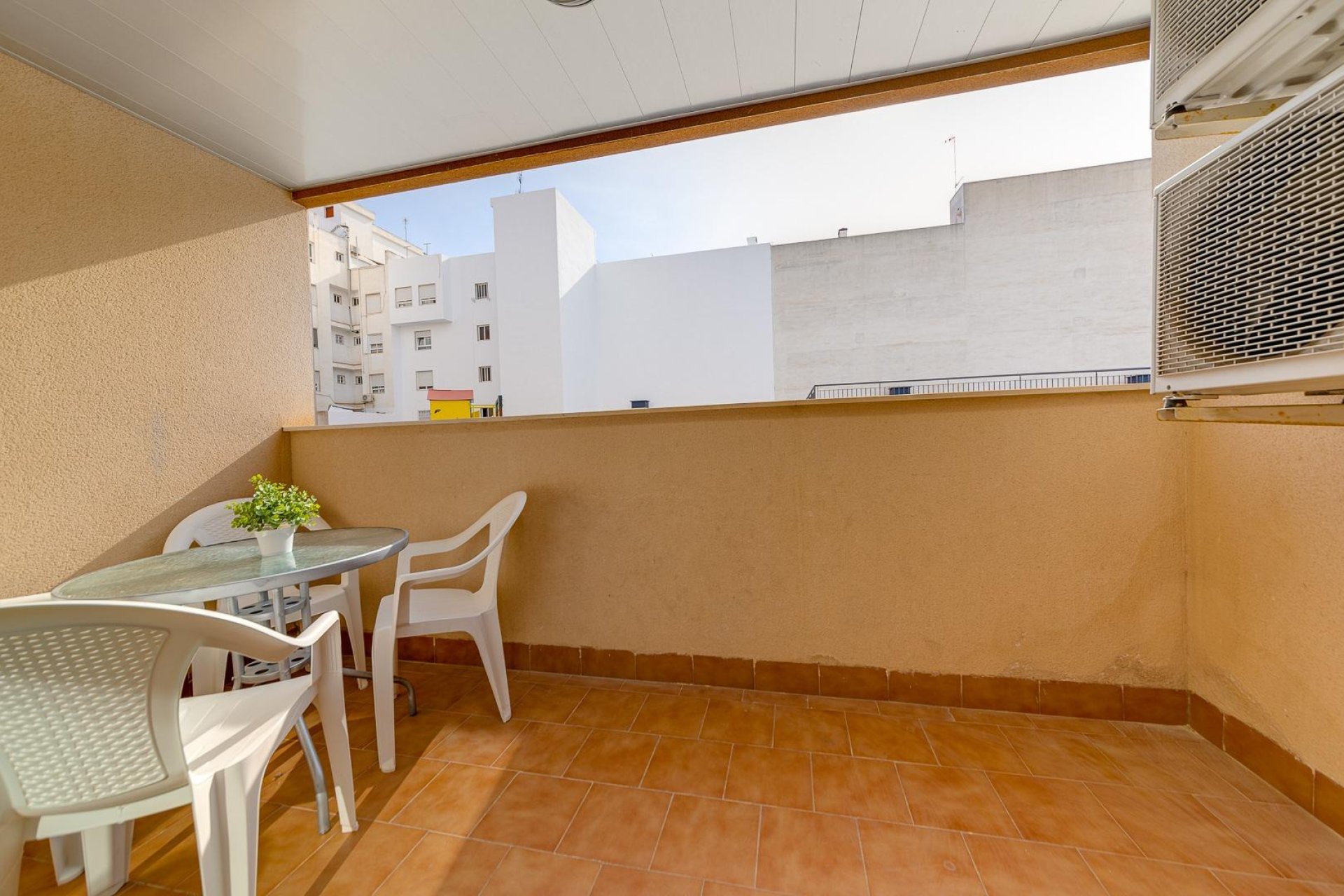 Resale - Apartamento - Torrevieja - Centro