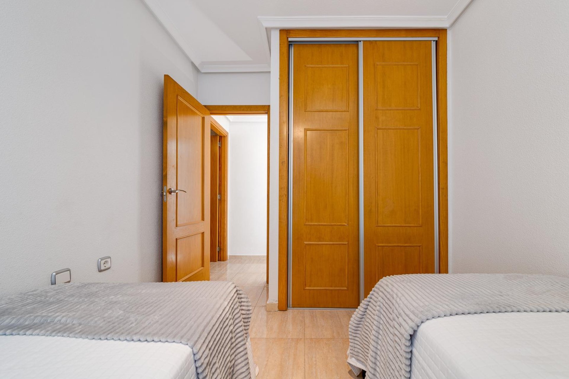 Resale - Apartamento - Torrevieja - Centro