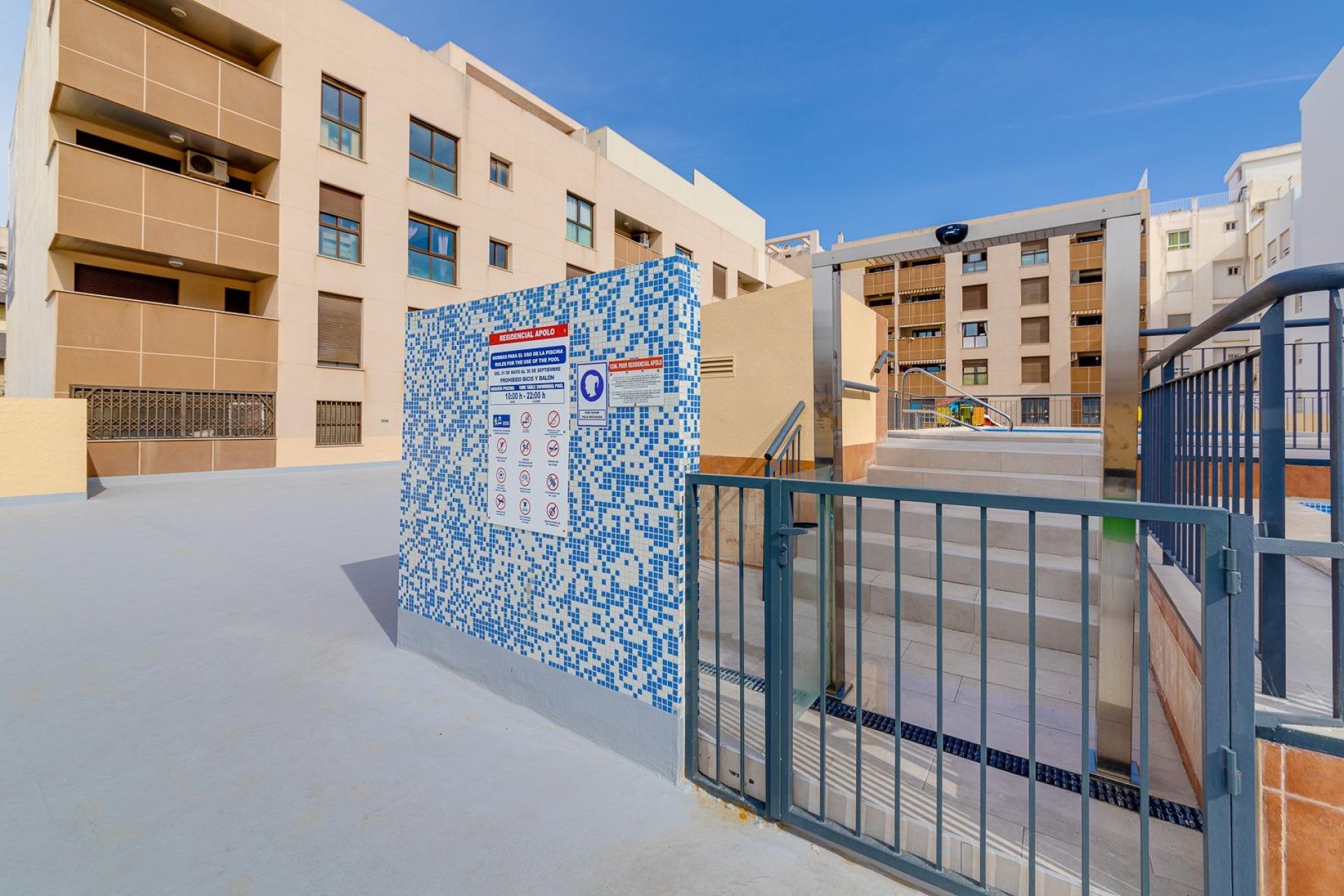 Resale - Apartamento - Torrevieja - Centro