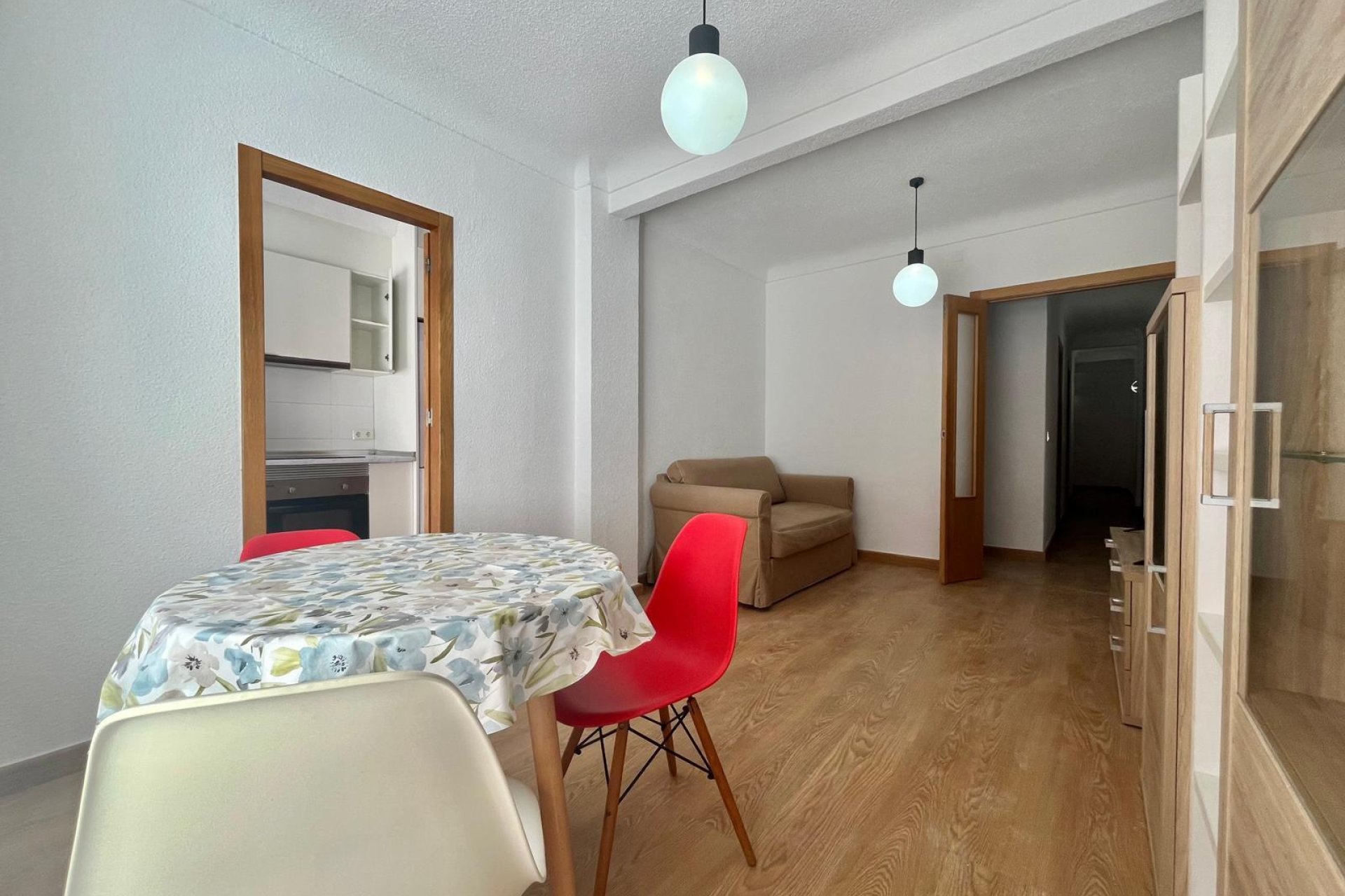 Resale - Apartamento - Torrevieja - Centro