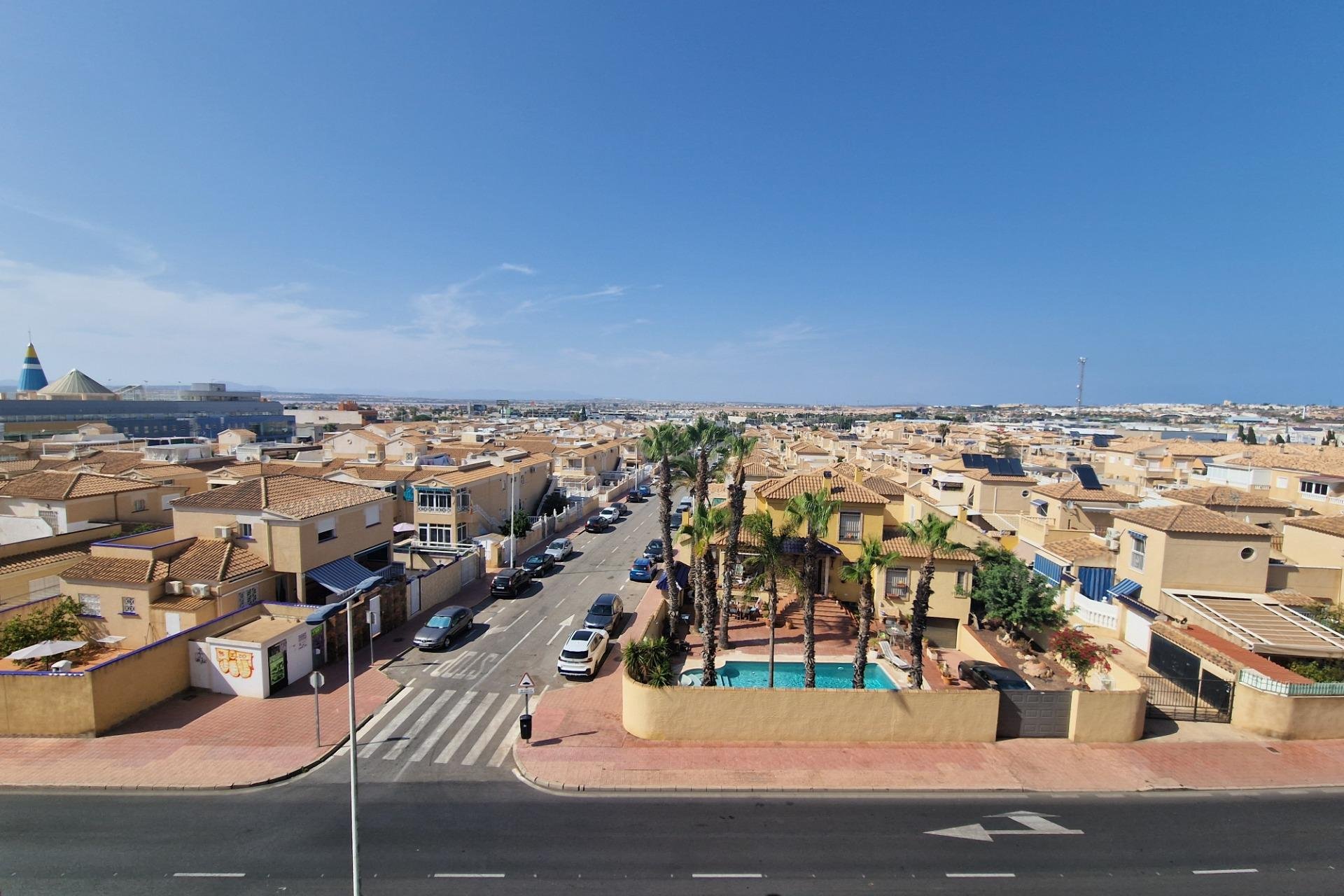 Resale - Apartamento - Torrevieja - Centro