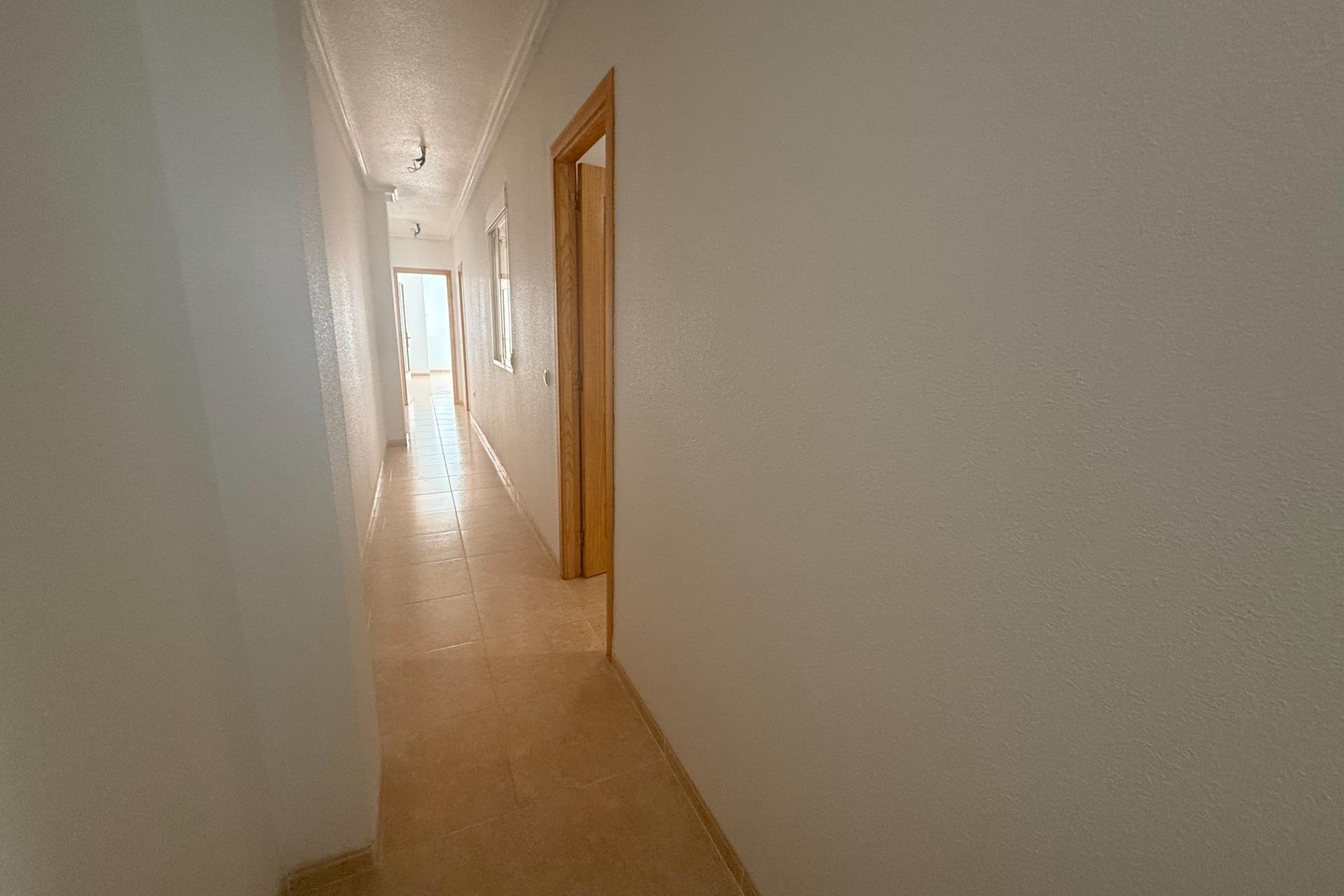 Resale - Apartamento - Torrevieja - Centro