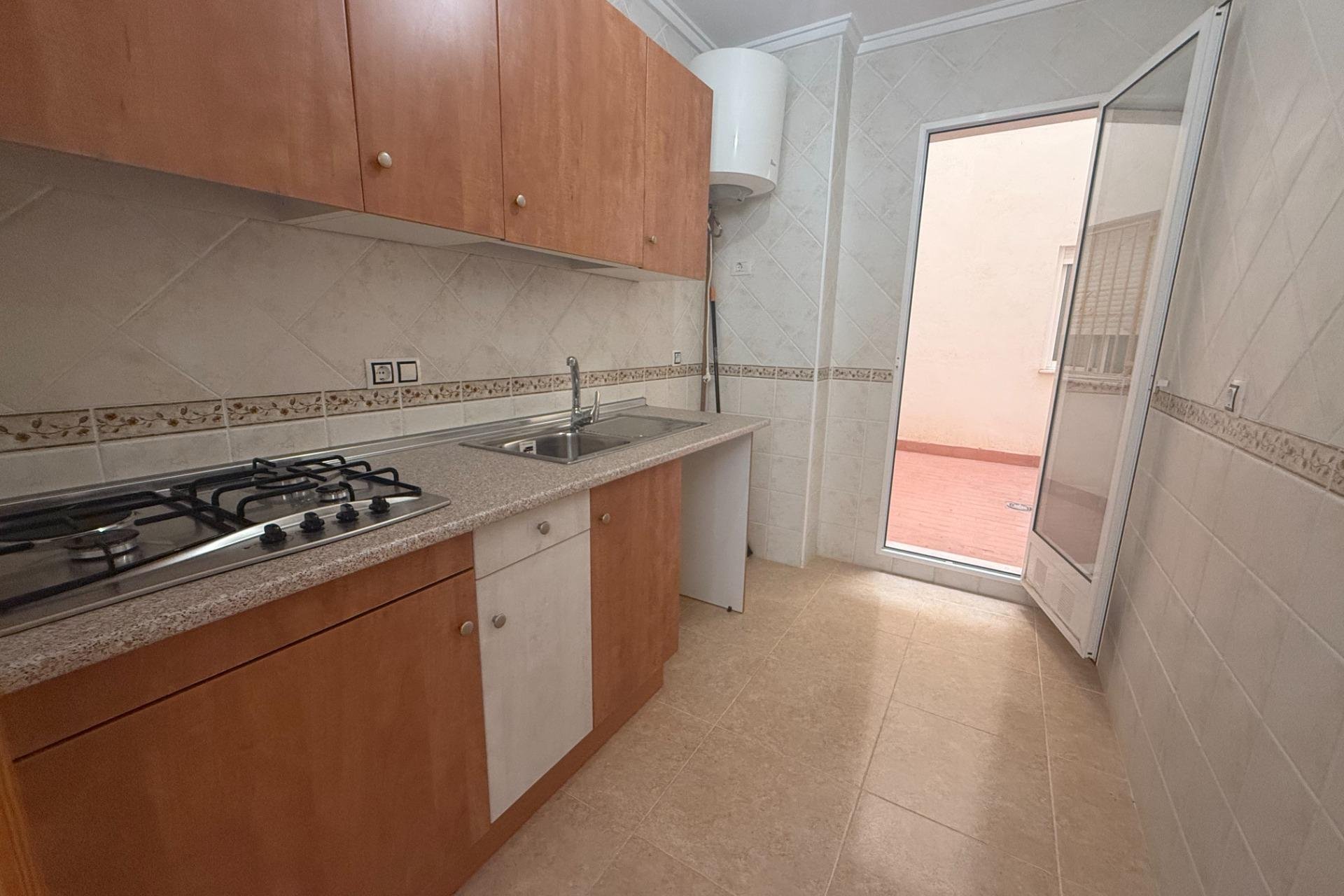 Resale - Apartamento - Torrevieja - Centro