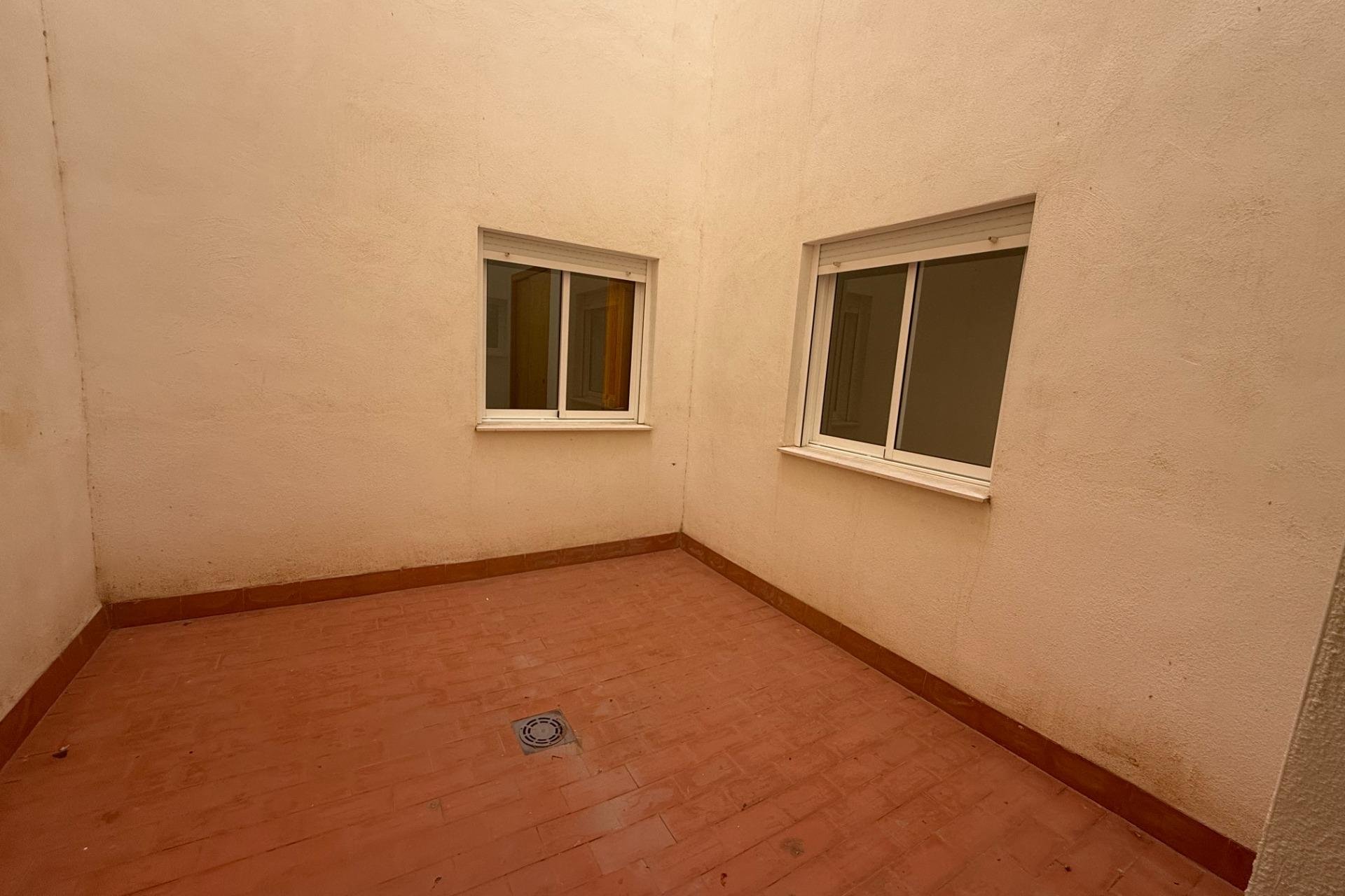 Resale - Apartamento - Torrevieja - Centro