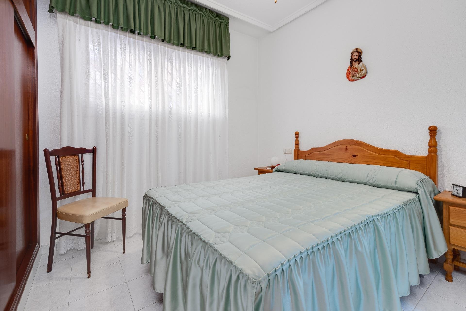 Resale - Apartamento - Torrevieja - Centro