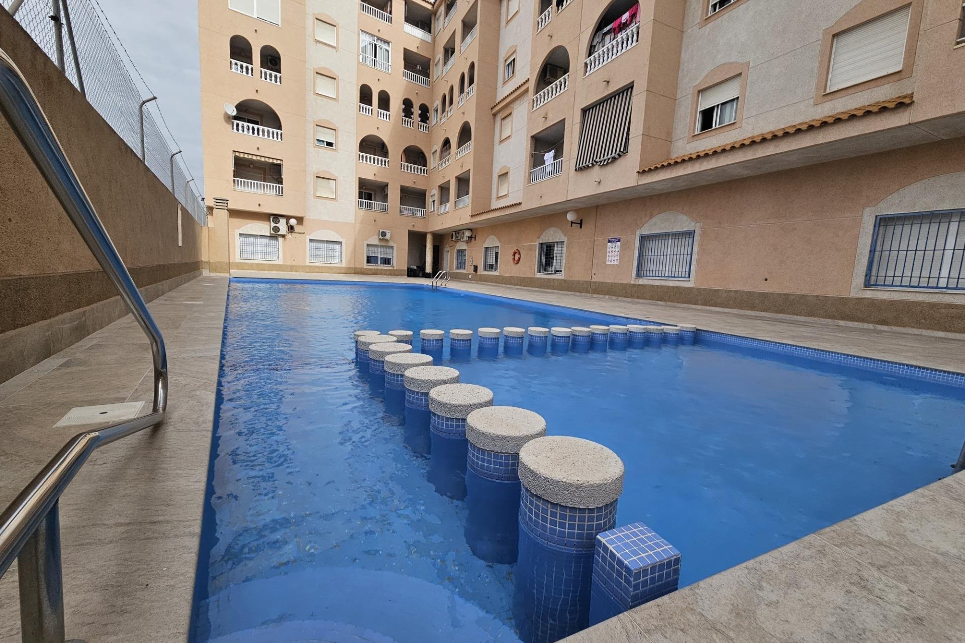 Resale - Apartamento - Torrevieja - Centro