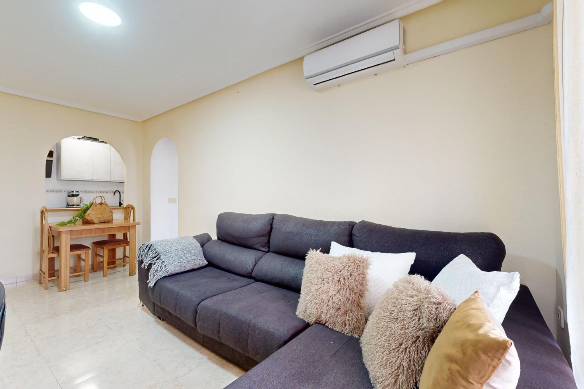 Resale - Apartamento - Torrevieja - Centro