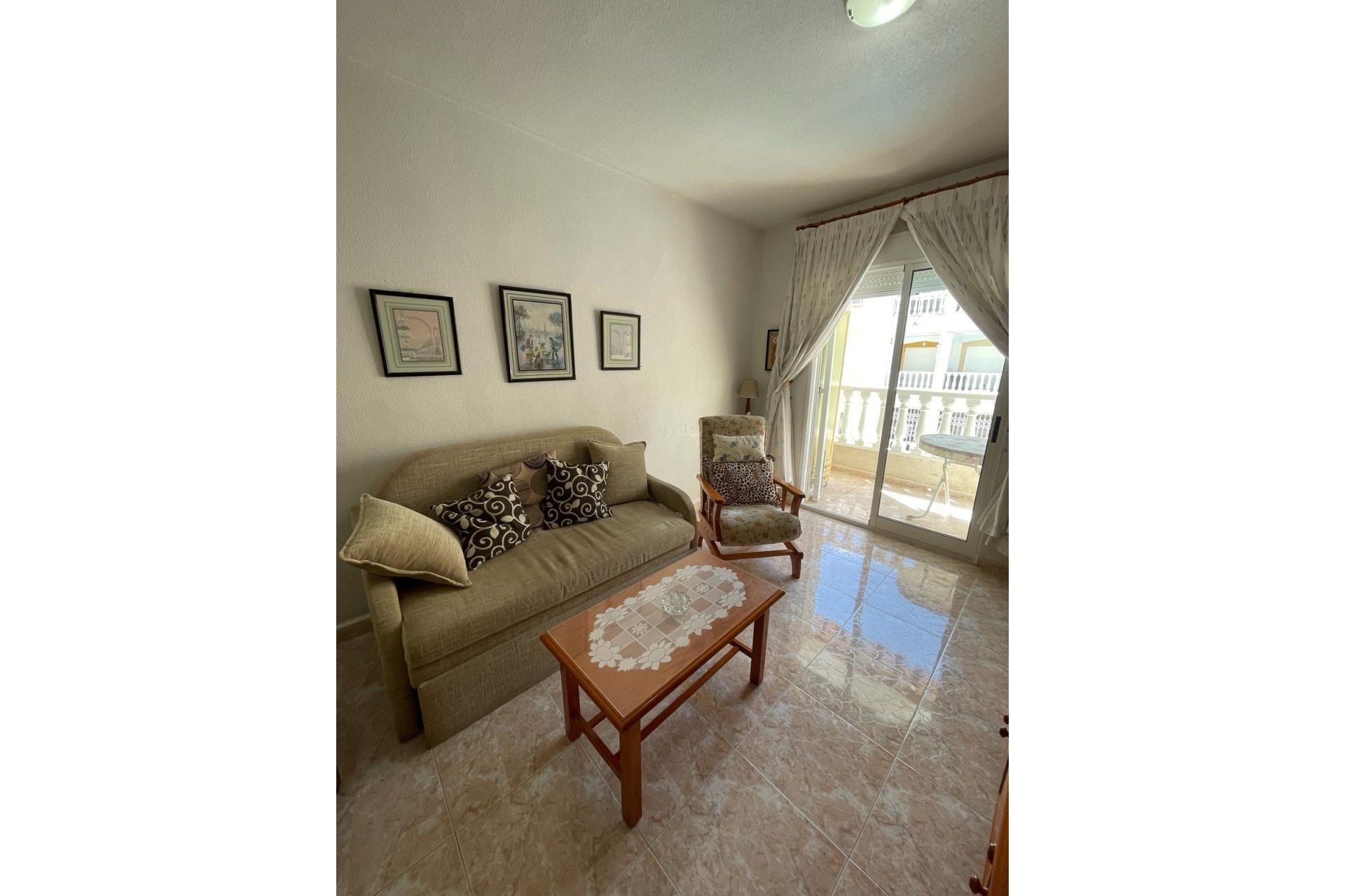 Resale - Apartamento - Torrevieja - Centro