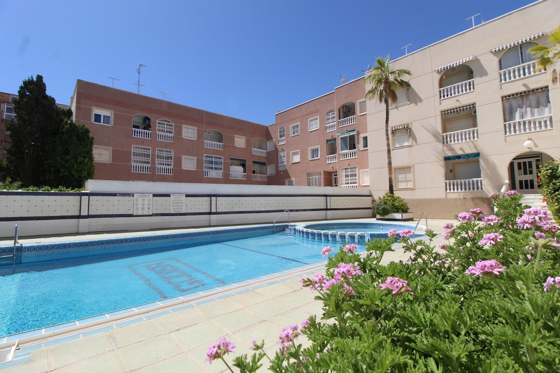 Resale - Apartamento - Torrevieja - Curva del Palangre