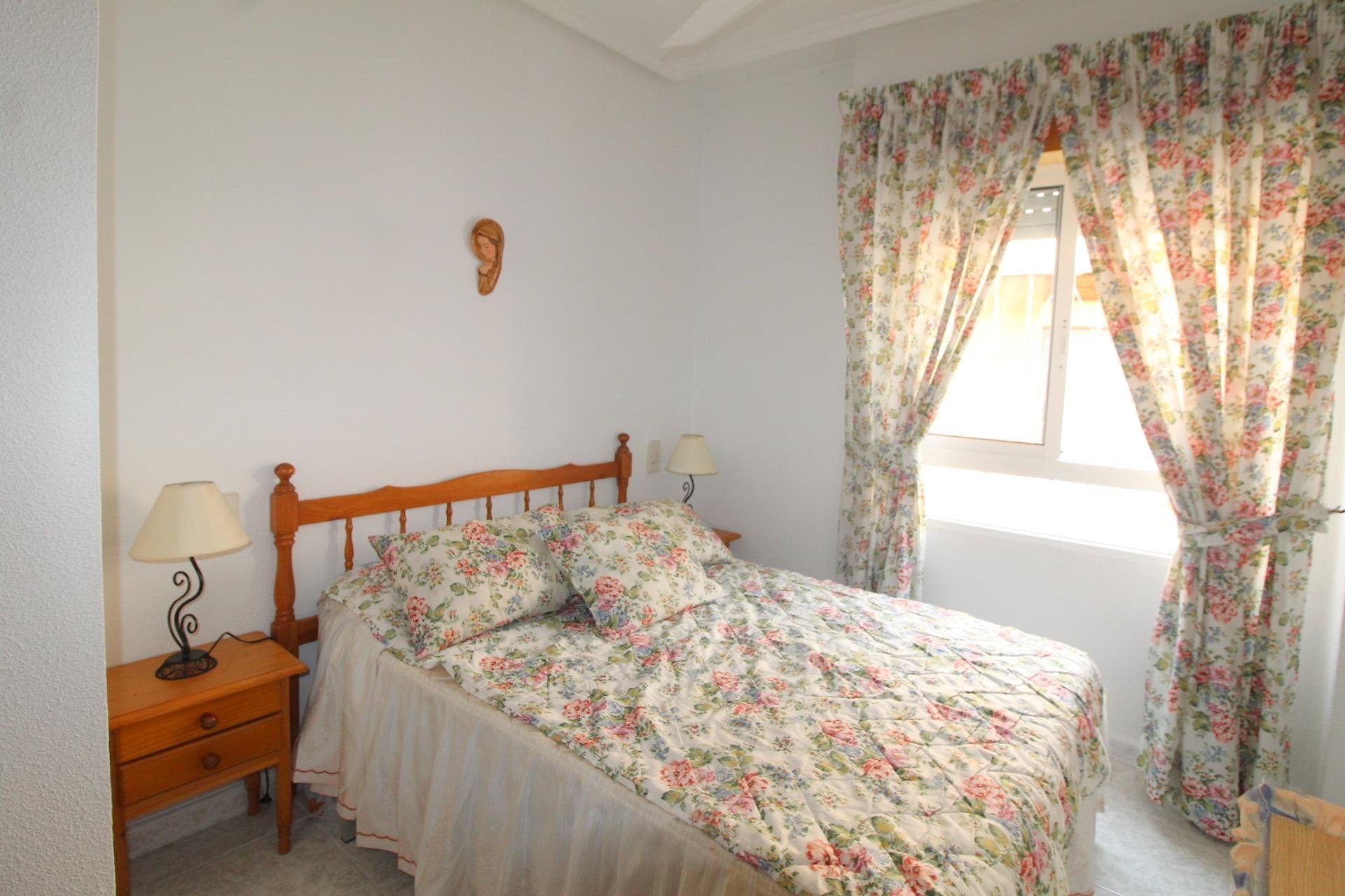 Resale - Apartamento - Torrevieja - Curva del Palangre