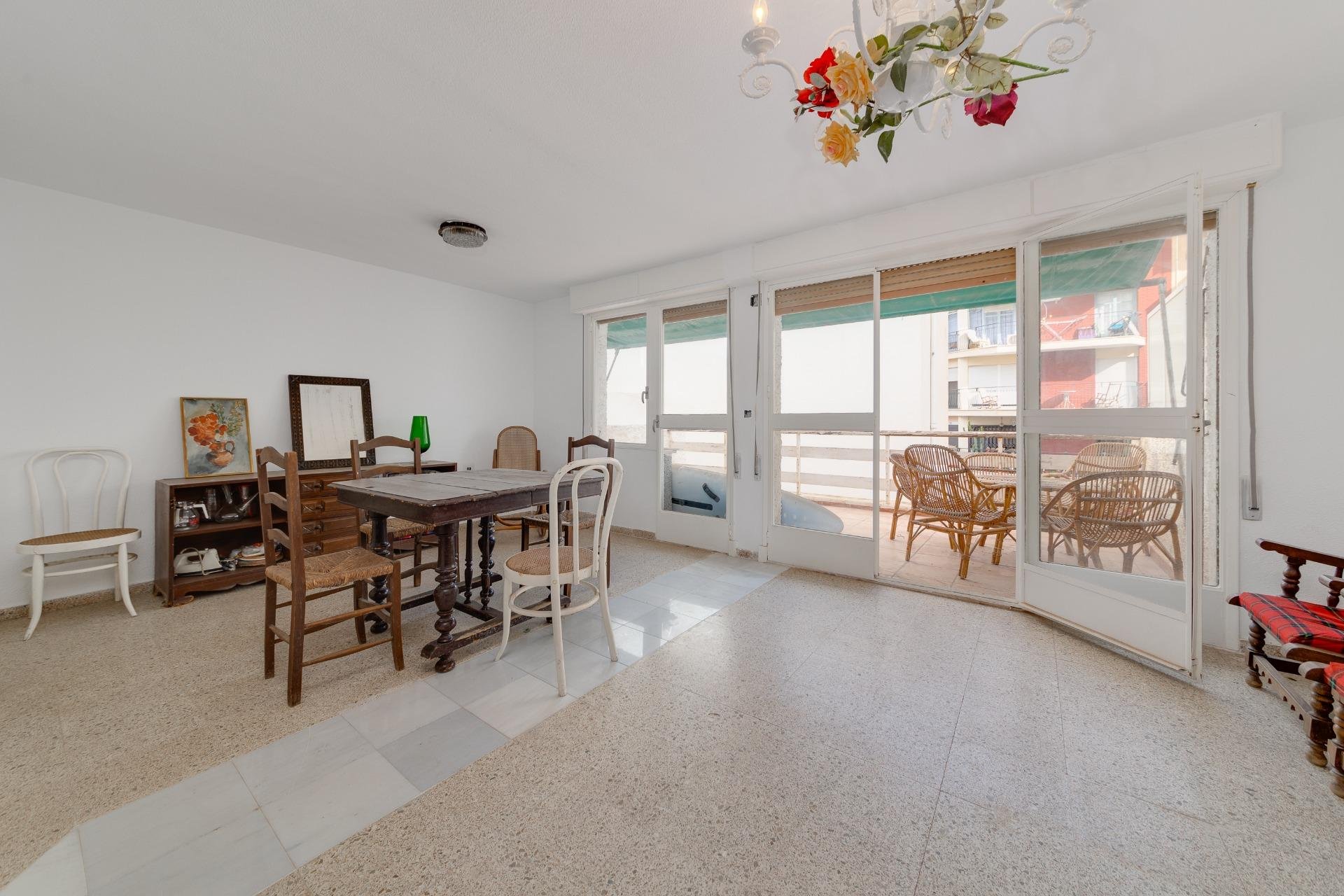 Resale - Apartamento - Torrevieja - Curva del Palangre