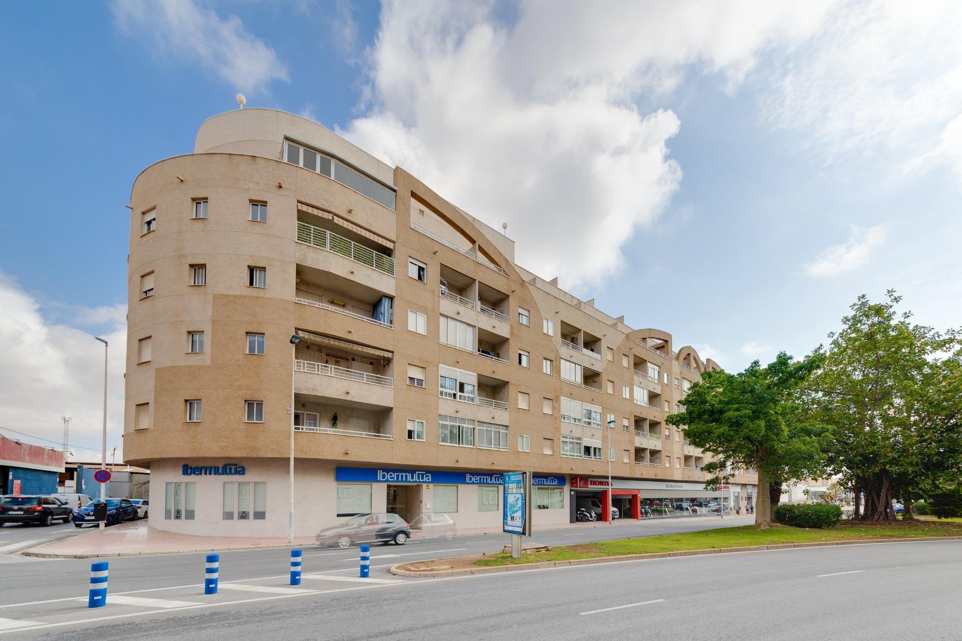 Resale - Apartamento - Torrevieja - El molino