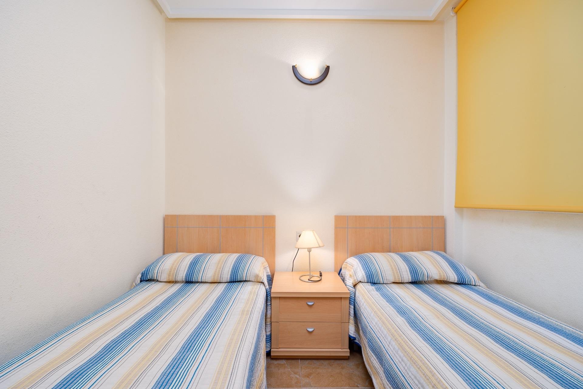 Resale - Apartamento - Torrevieja - El molino