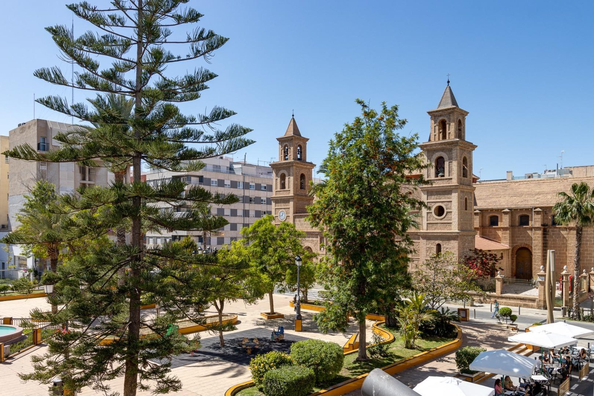 Resale - Apartamento - Torrevieja - El molino