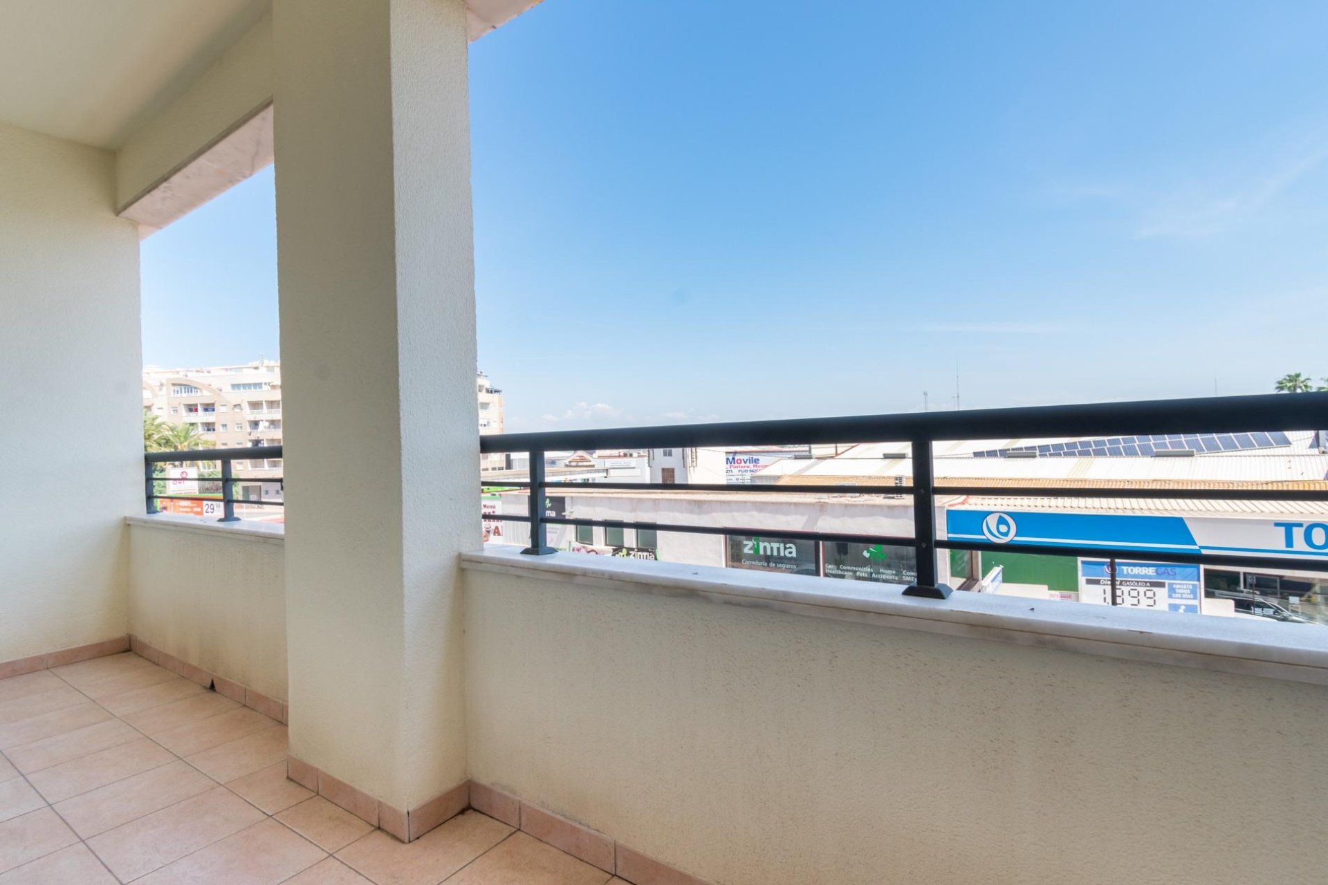 Resale - Apartamento - Torrevieja - El molino