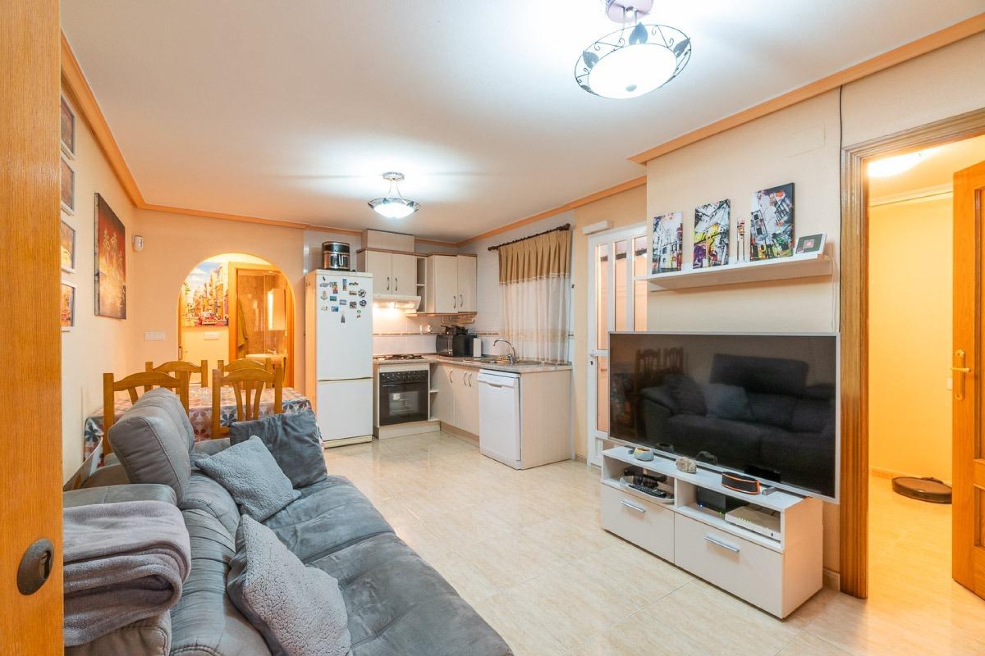 Resale - Apartamento - Torrevieja - Estacion de autobuses