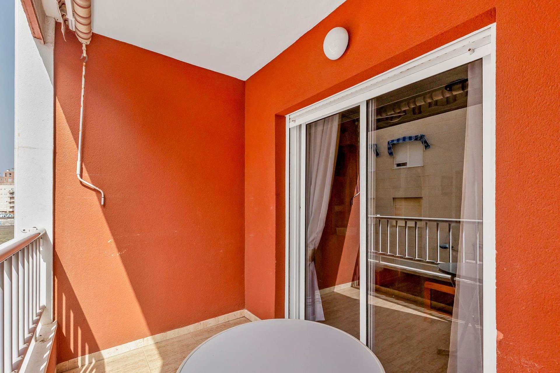 Resale - Apartamento - Torrevieja - Estacion de autobuses