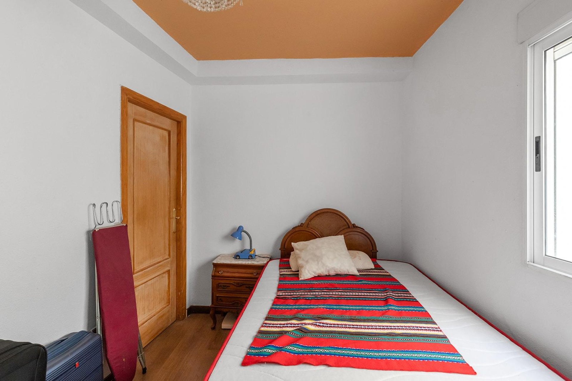 Resale - Apartamento - Torrevieja - Estacion de autobuses