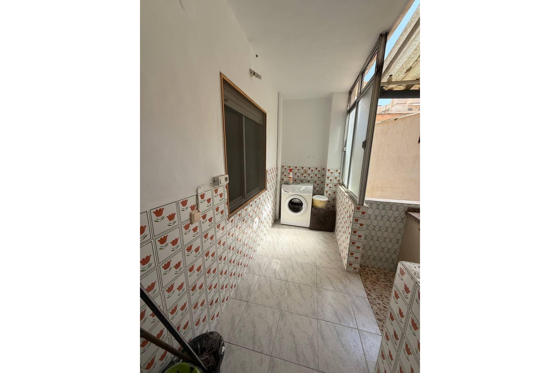 Resale - Apartamento - Torrevieja - Estacion de autobuses