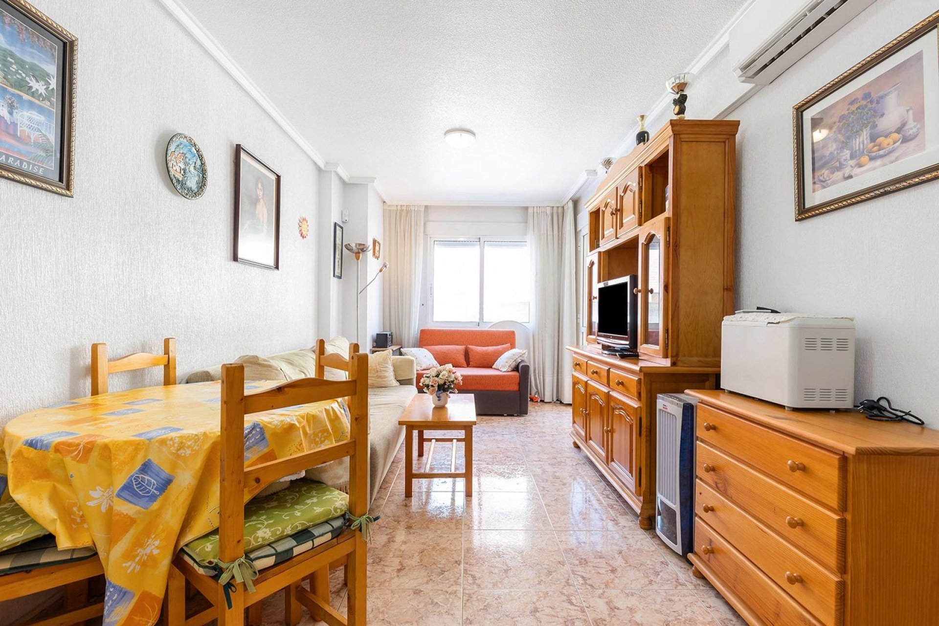 Resale - Apartamento - Torrevieja - Estacion de autobuses