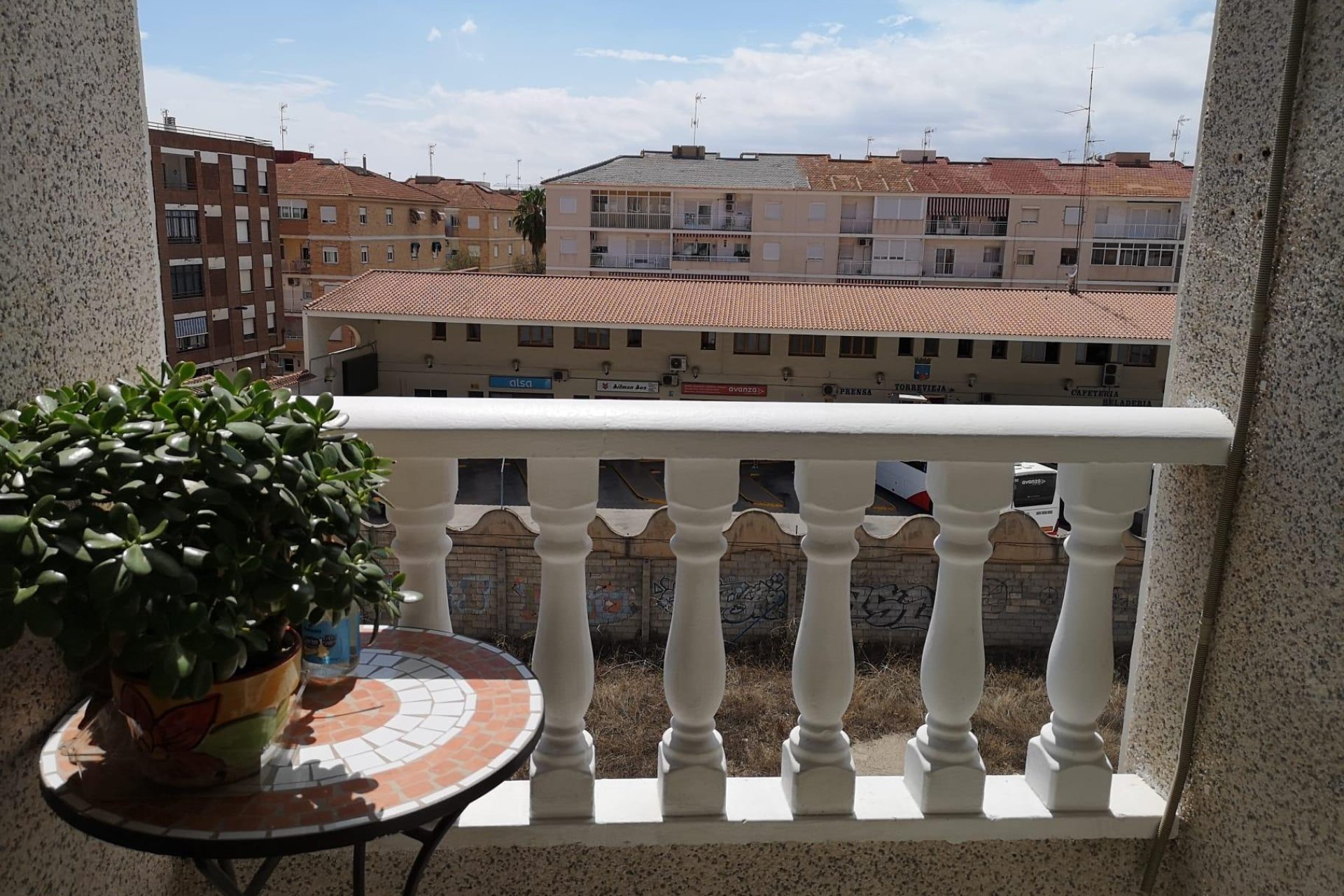 Resale - Apartamento - Torrevieja - Estacion de autobuses