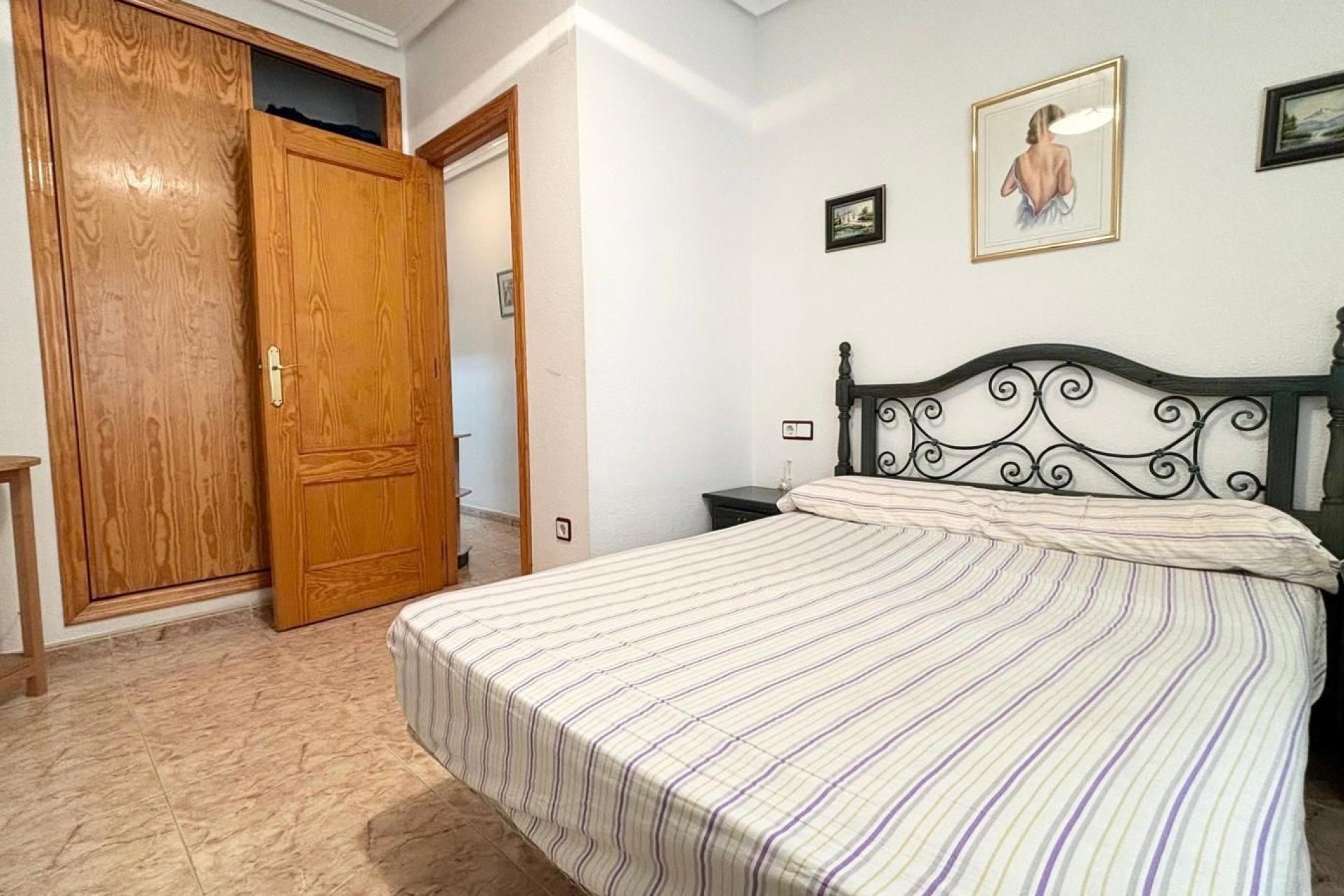 Resale - Apartamento - Torrevieja - Estacion de autobuses