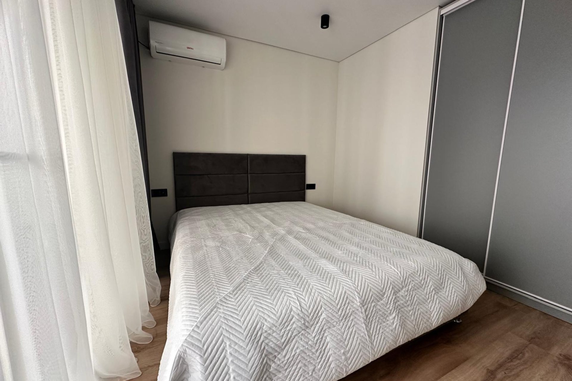 Resale - Apartamento - Torrevieja - Estacion de autobuses