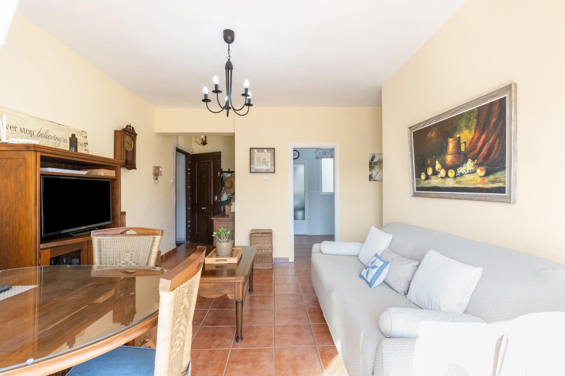 Resale - Apartamento - Torrevieja - Estacion de autobuses