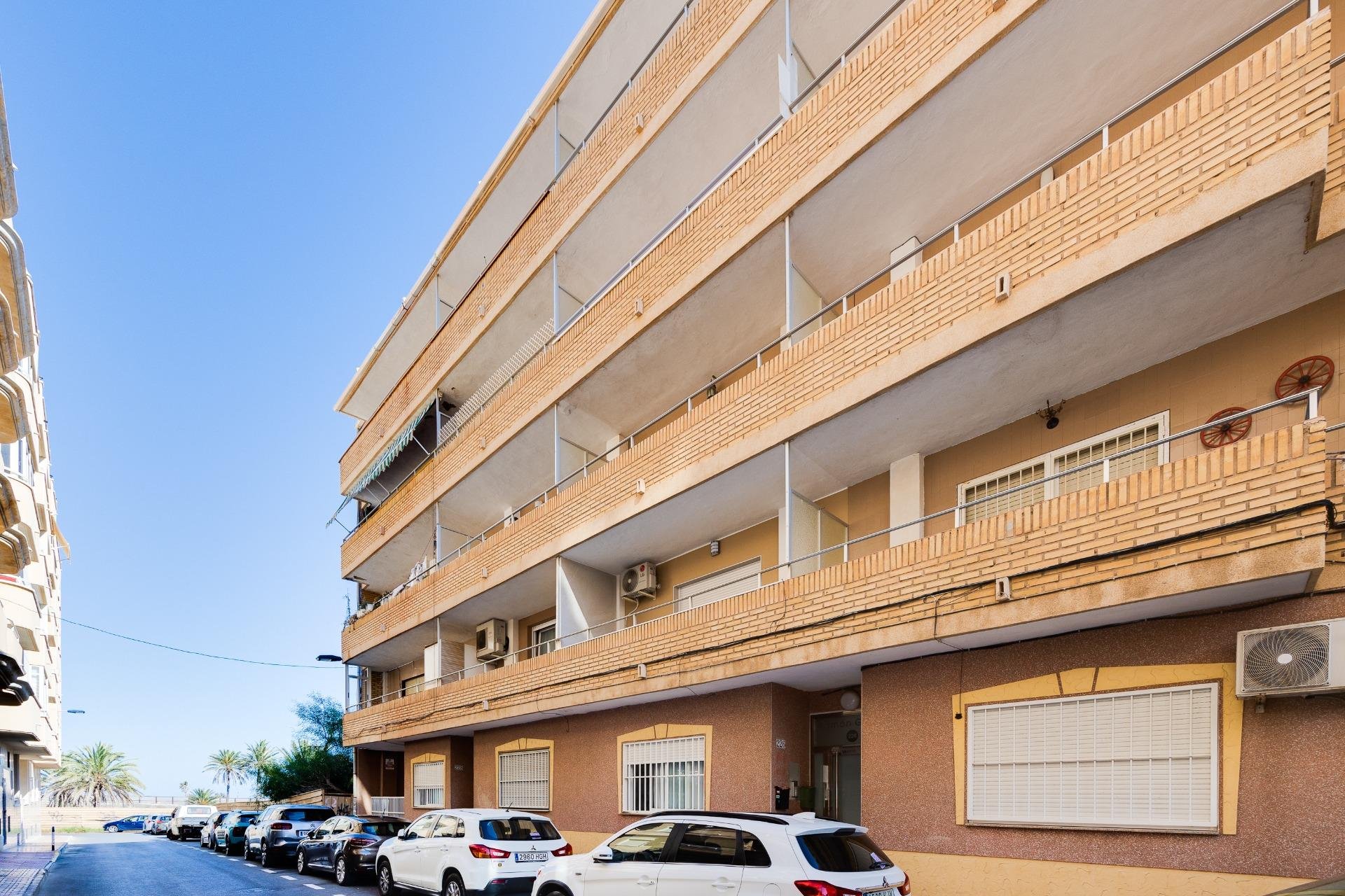 Resale - Apartamento - Torrevieja - Habaneras