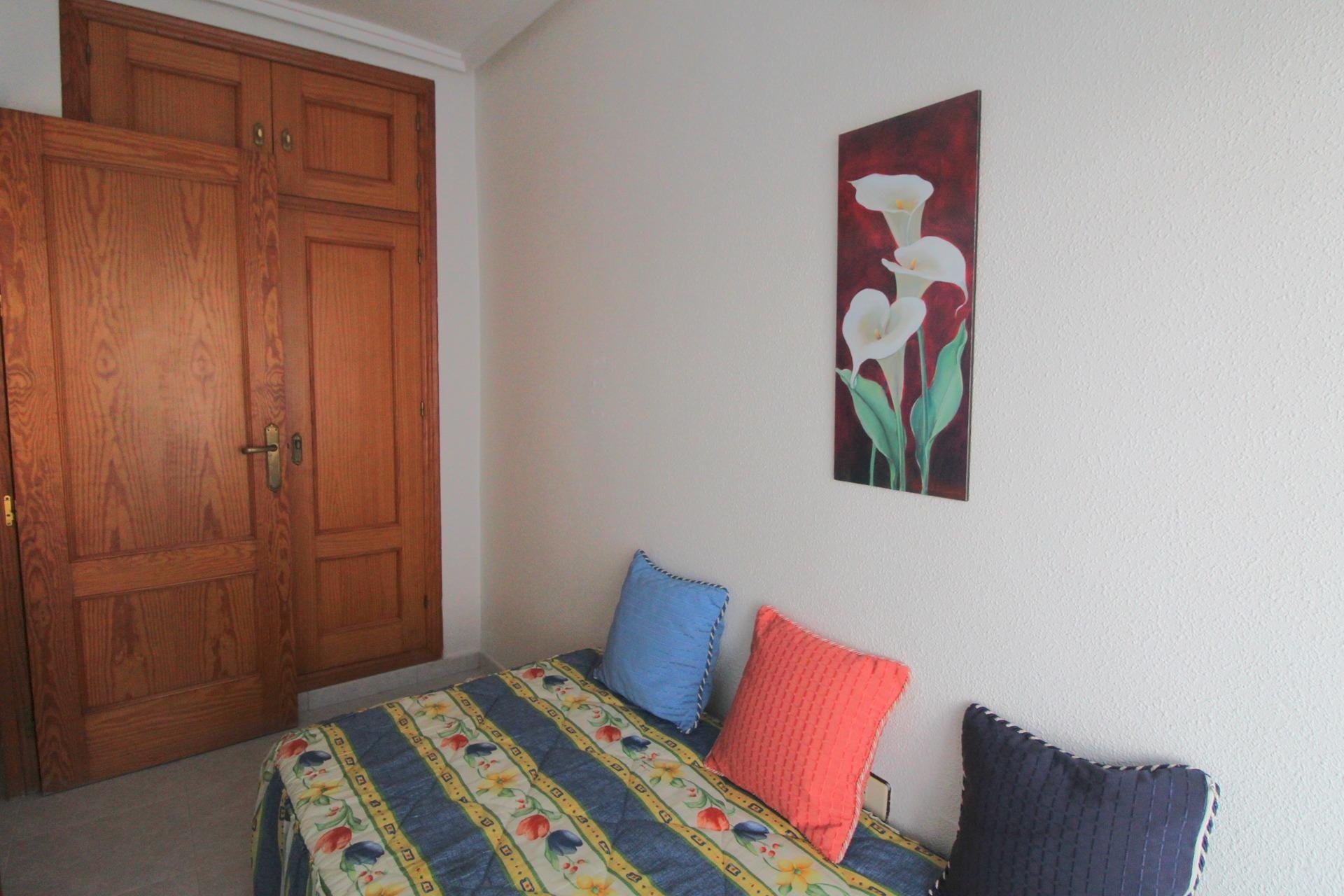 Resale - Apartamento - Torrevieja - Habaneras