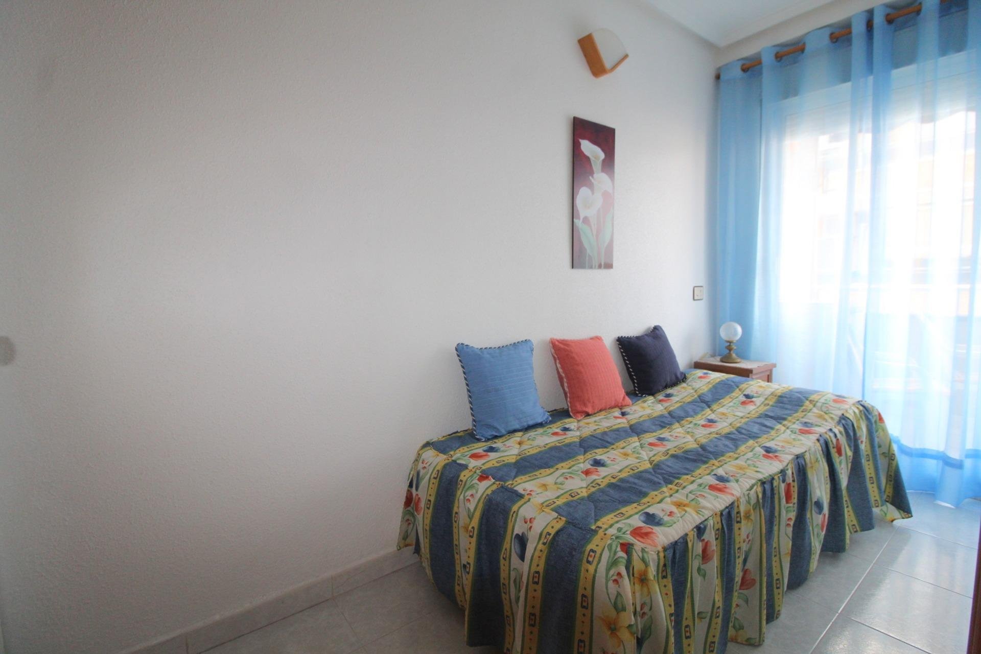 Resale - Apartamento - Torrevieja - Habaneras