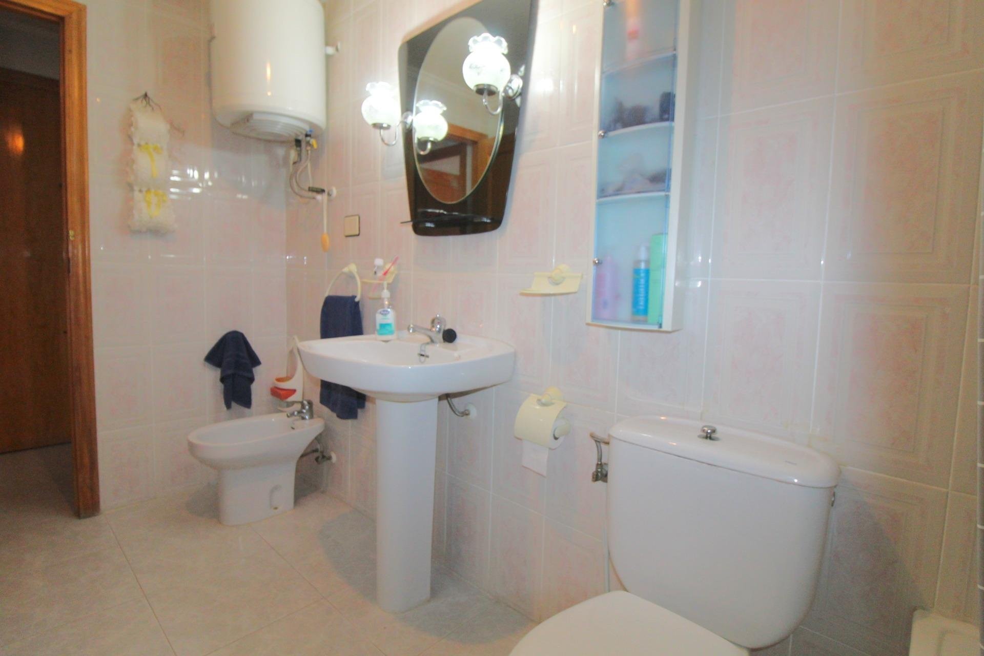 Resale - Apartamento - Torrevieja - Habaneras