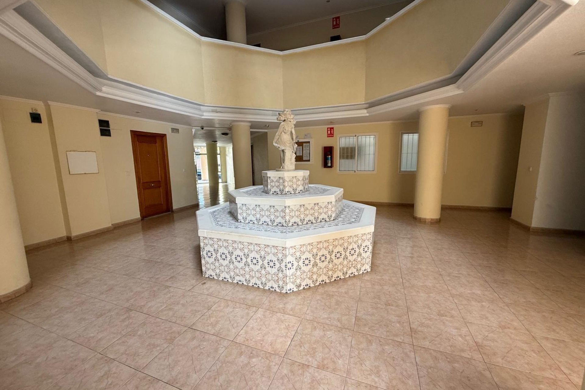 Resale - Apartamento - Torrevieja - Habaneras