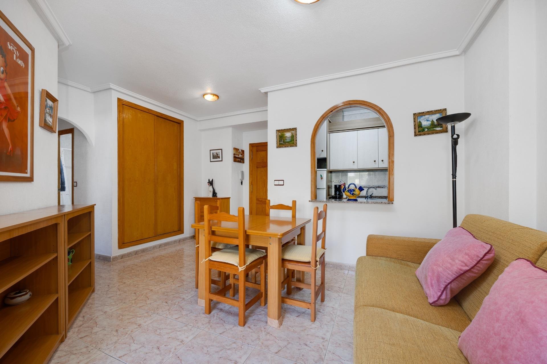 Resale - Apartamento - Torrevieja - Habaneras